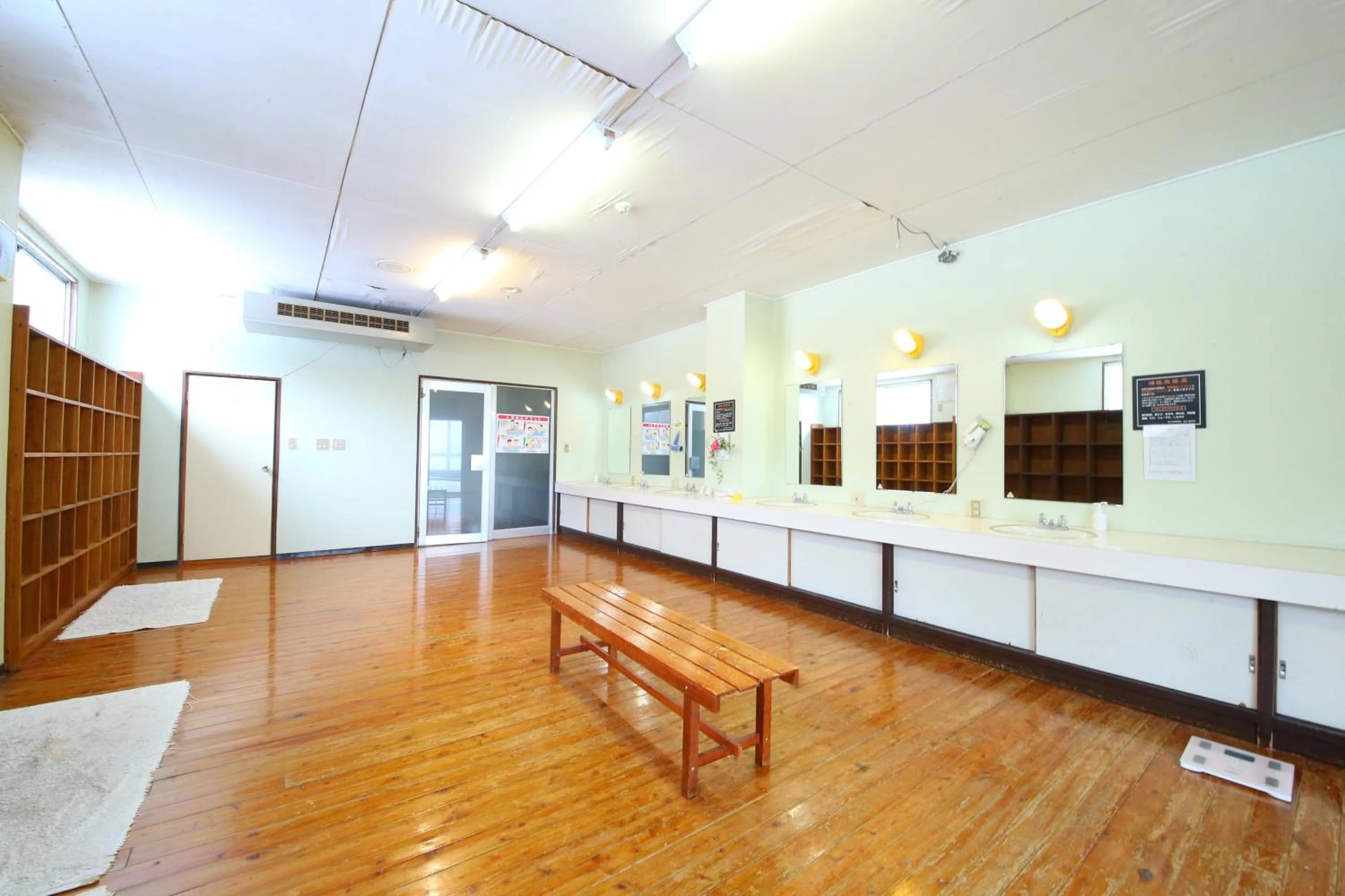 Public Bath in Hotel Tagawa