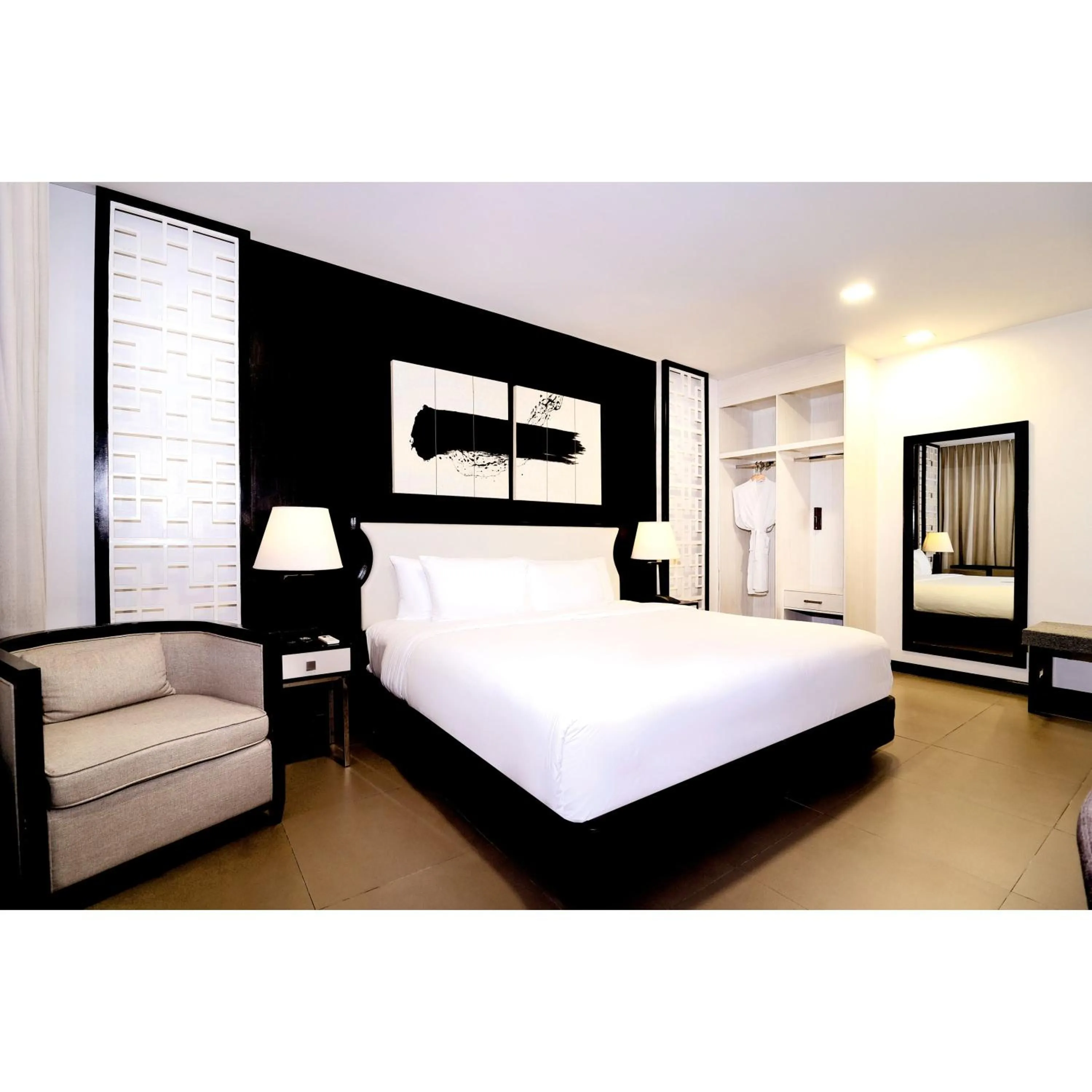 Bed in Summit Hotel Magnolia