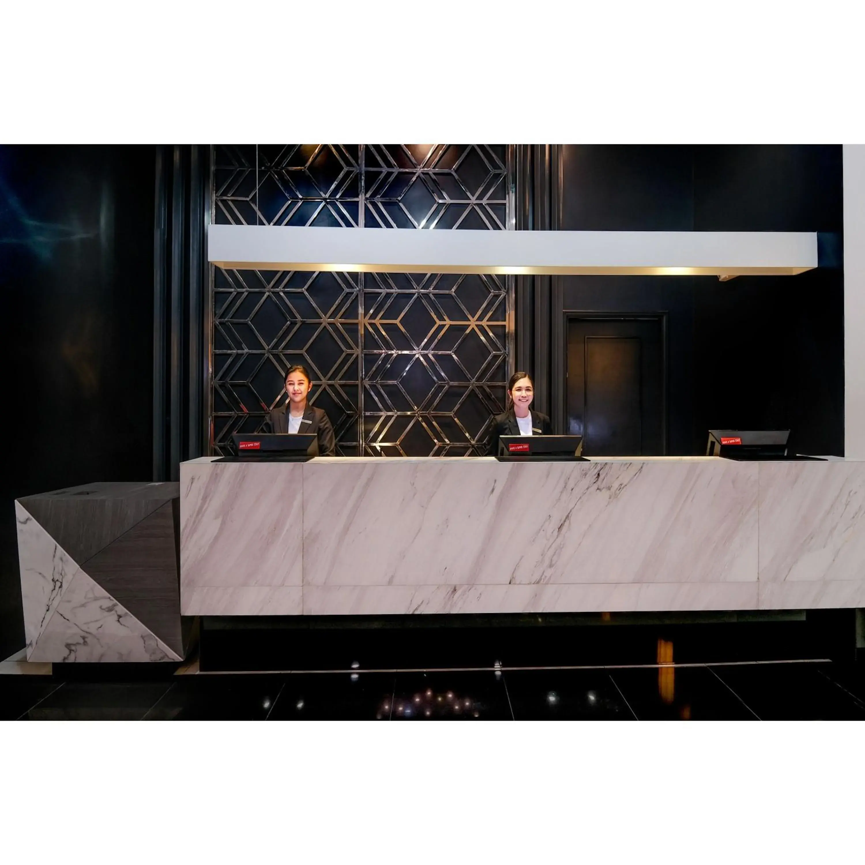 Lobby or reception in Summit Hotel Magnolia Lobby or reception in Summit Hotel Magnolia