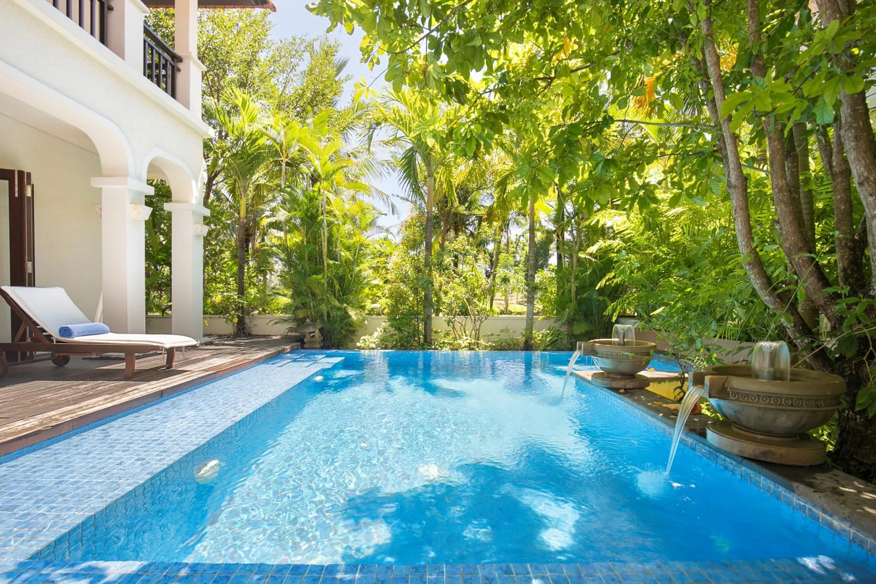 Property building in Resort Villas Da Nang By Abogo