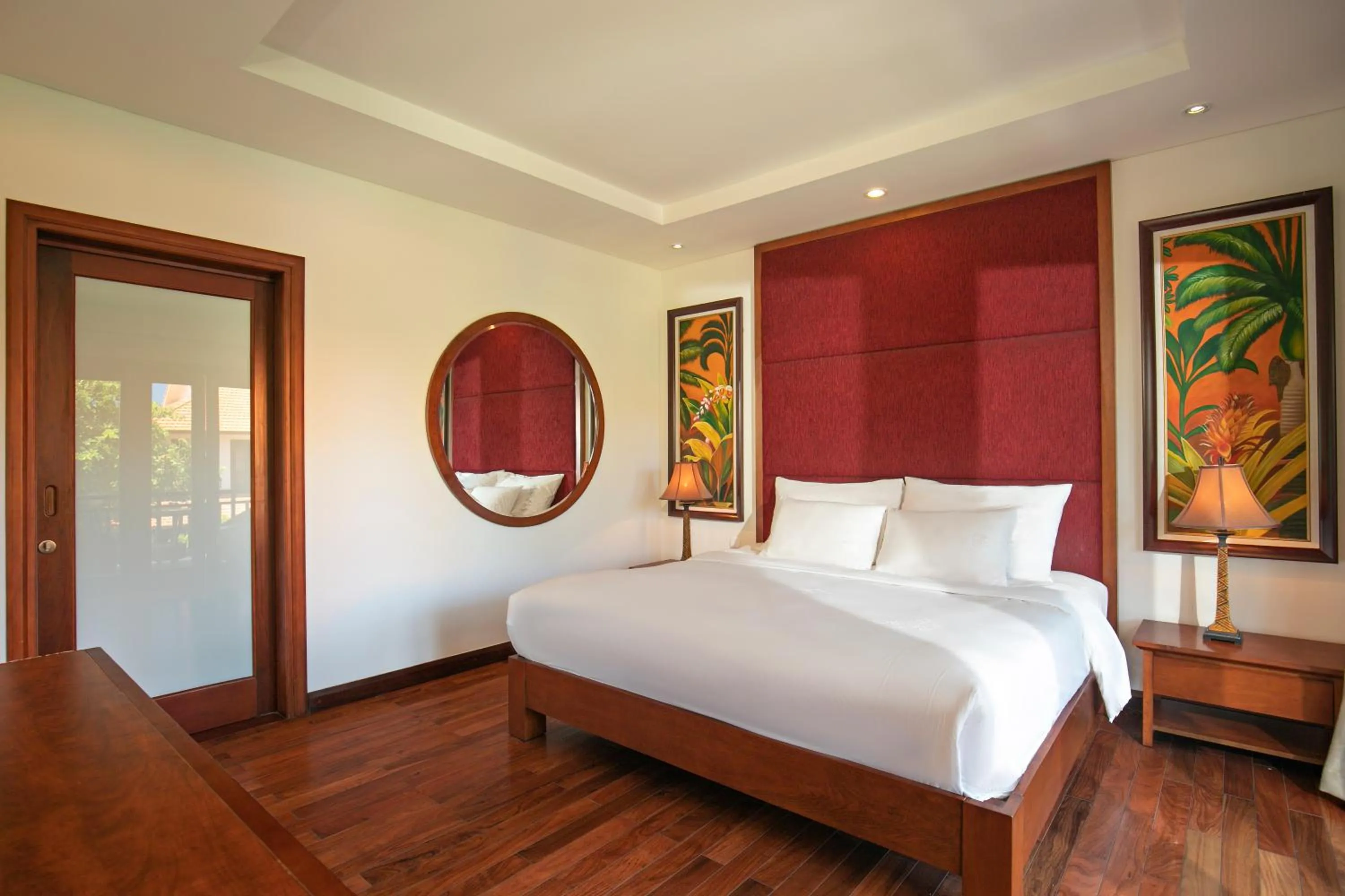 Bed in Resort Villas Da Nang By Abogo