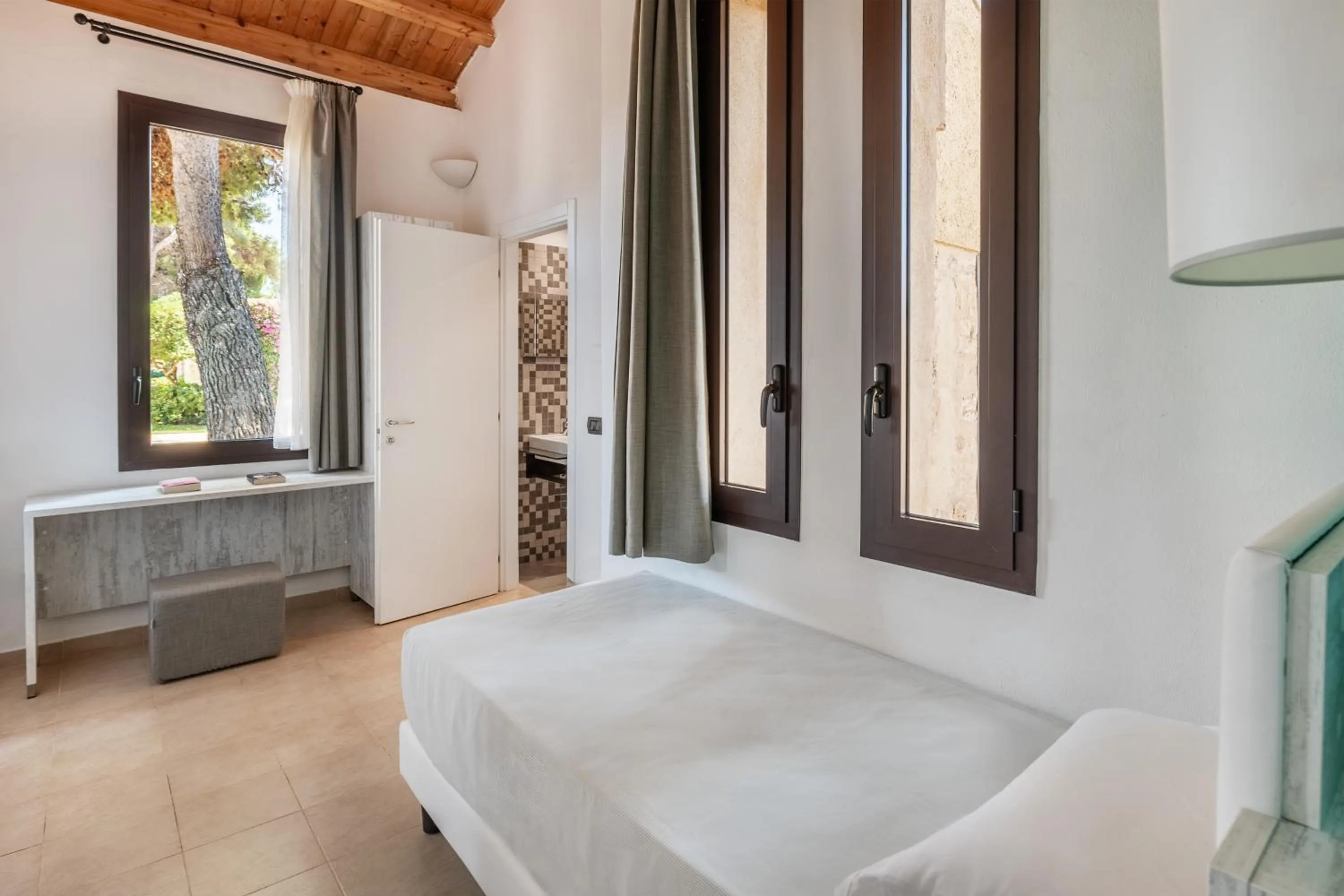 Bedroom, Bed in VOI Floriana Resort