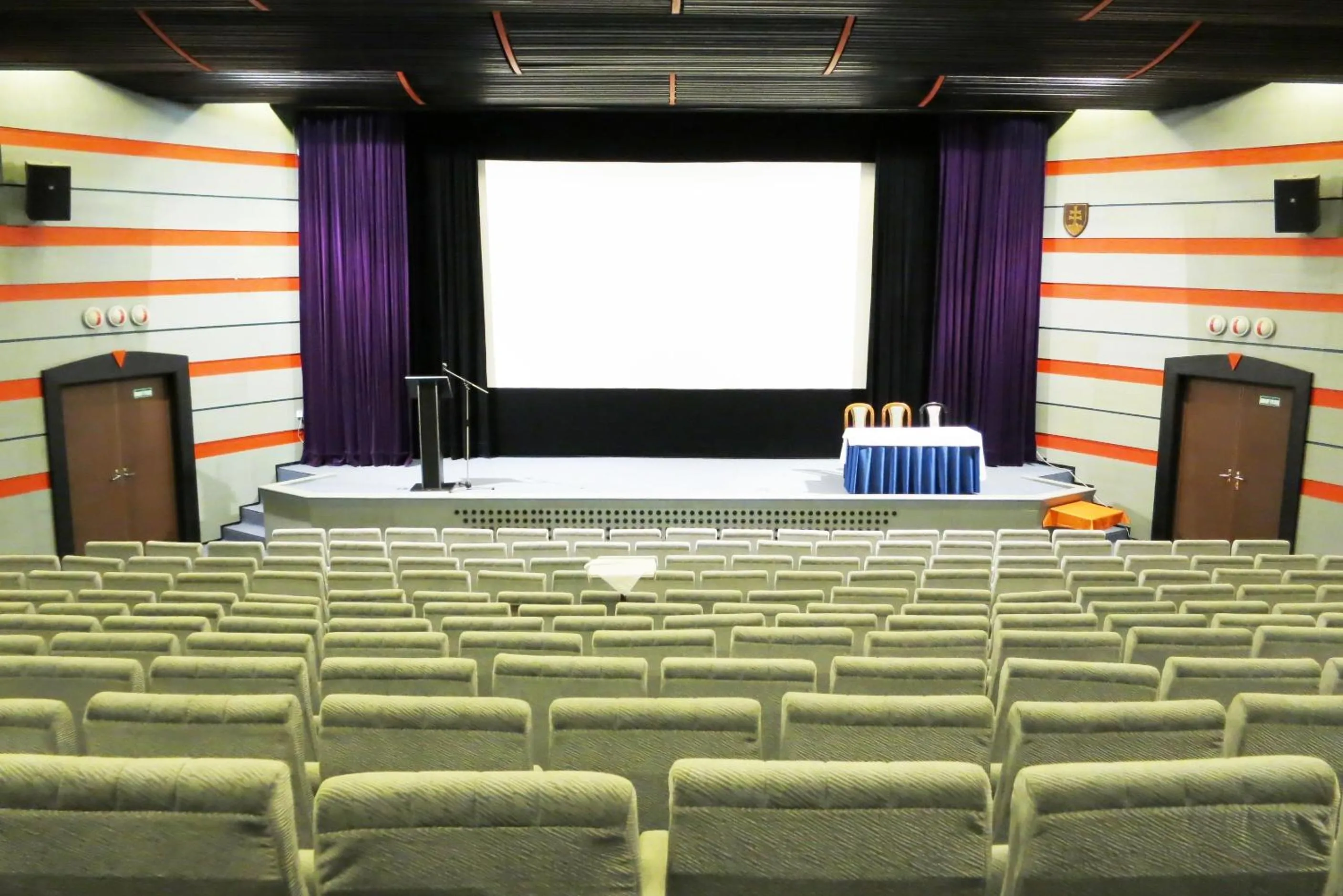 Meeting/conference room in Retro Hotel Suza