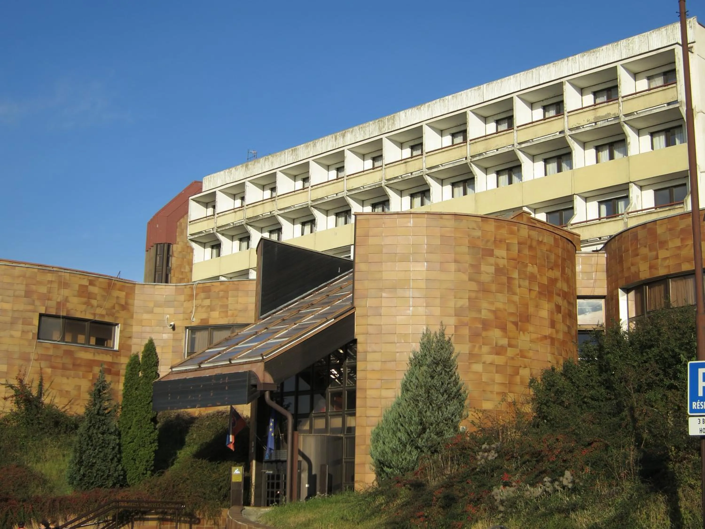 Property building in Retro Hotel Suza