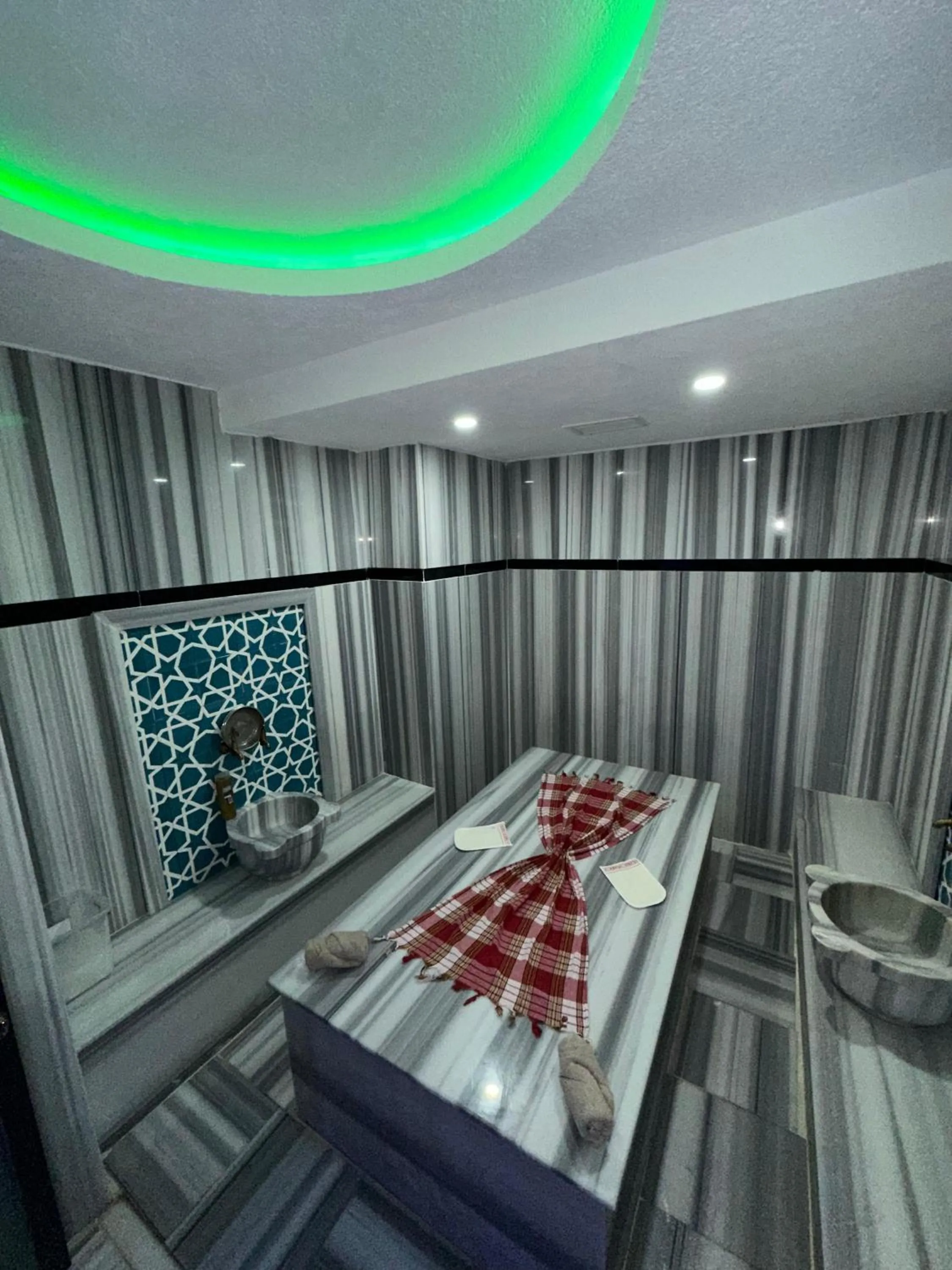 Spa and wellness centre/facilities in Grand Özer Hotel