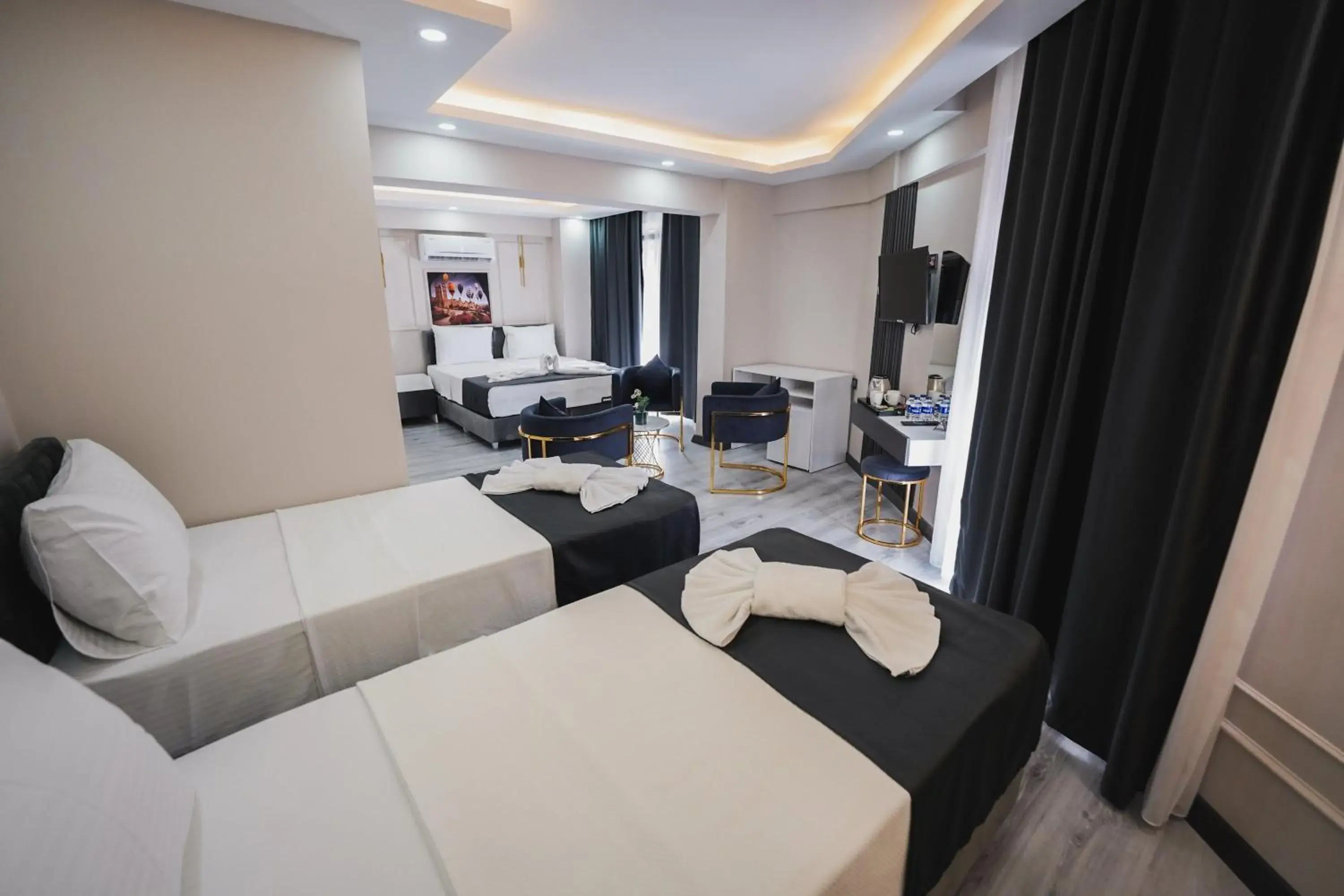 Bed in Grand Özer Hotel Bed in Grand Özer Hotel