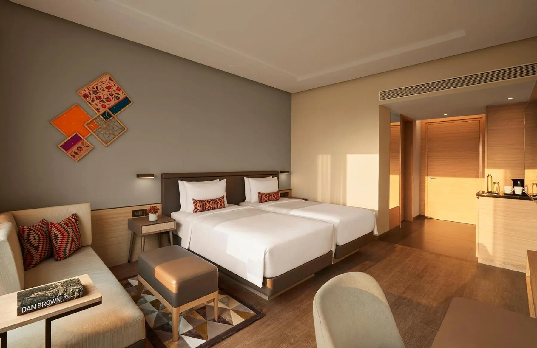 Bed in Hyatt Place Aurangabad Airport