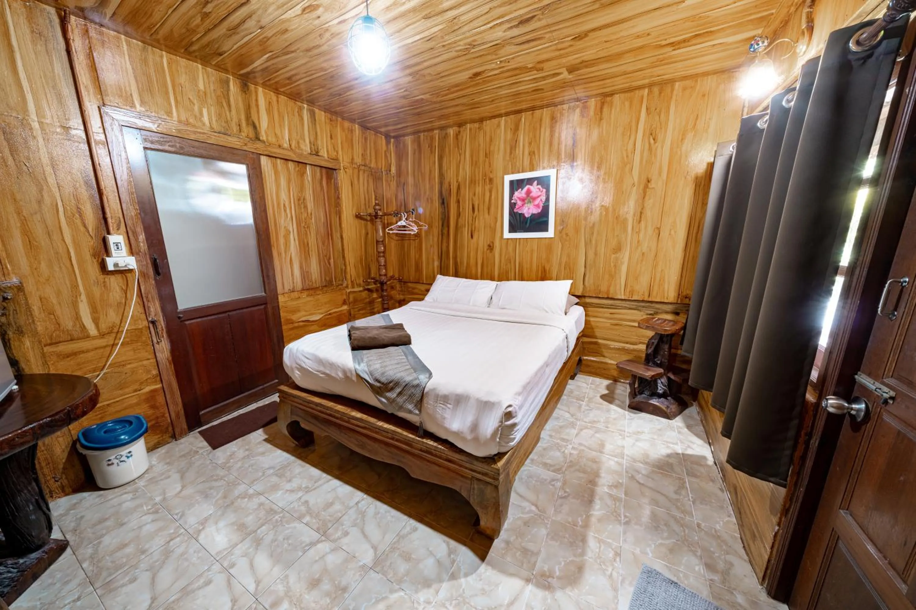 Bed in Athithara Homestay