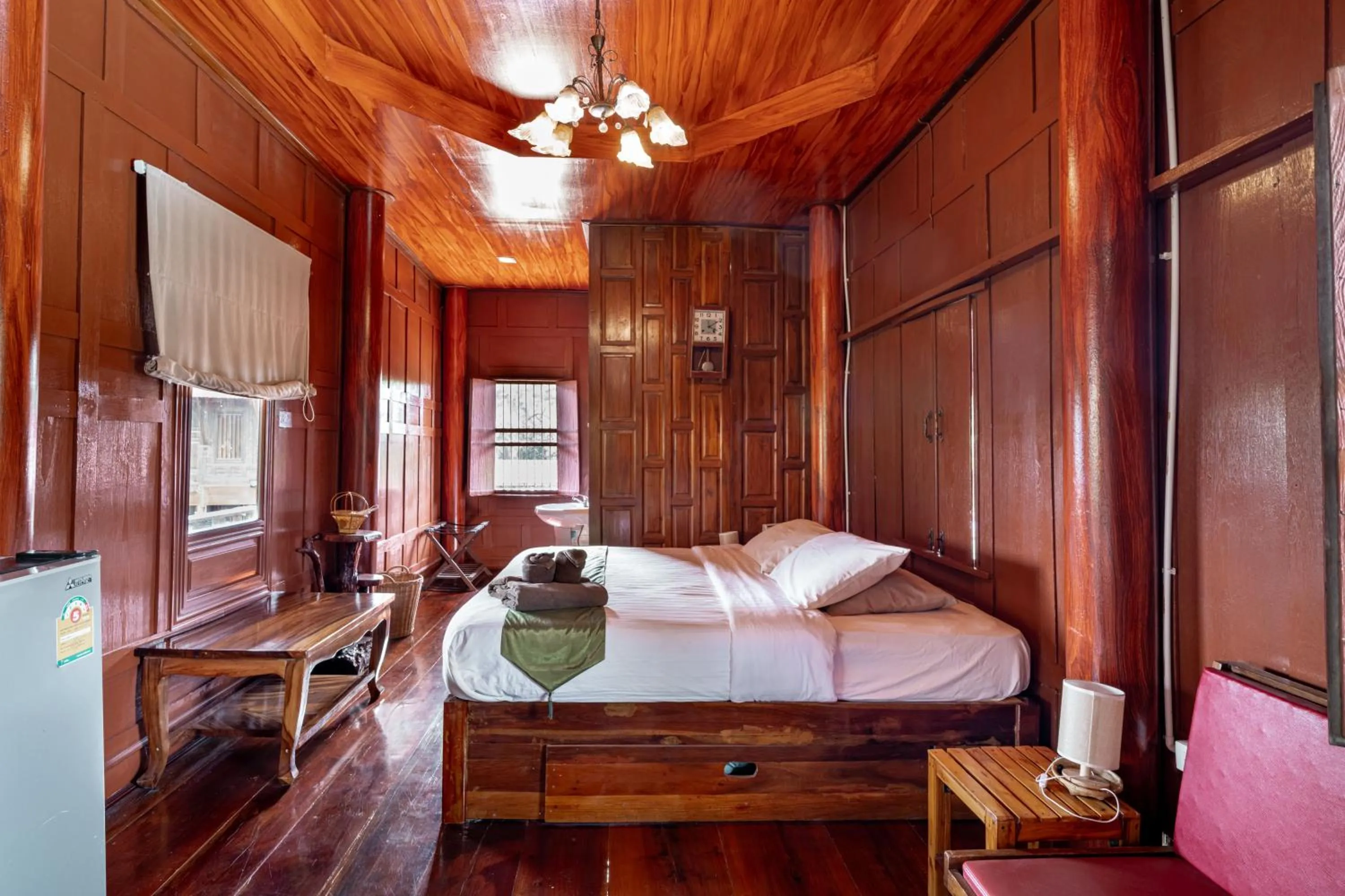 Bed in Athithara Homestay