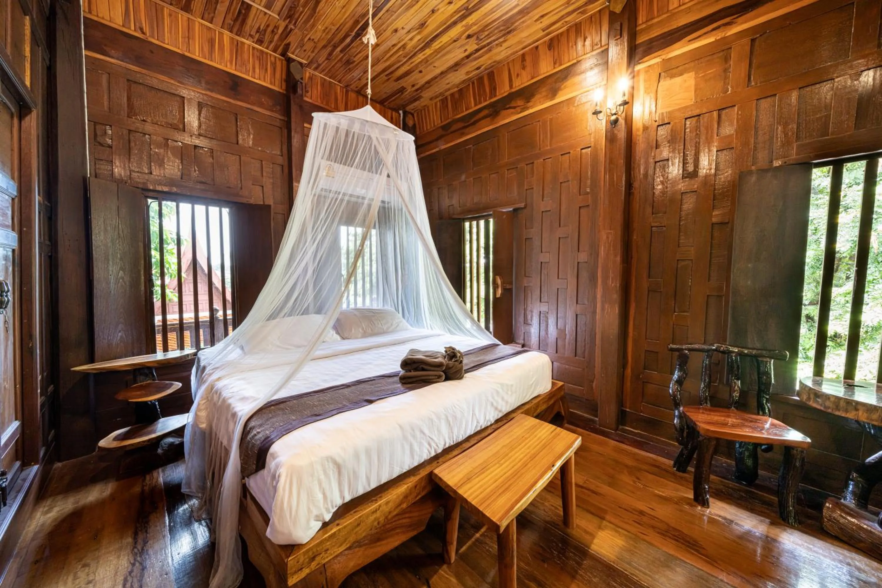 Bed in Athithara Homestay