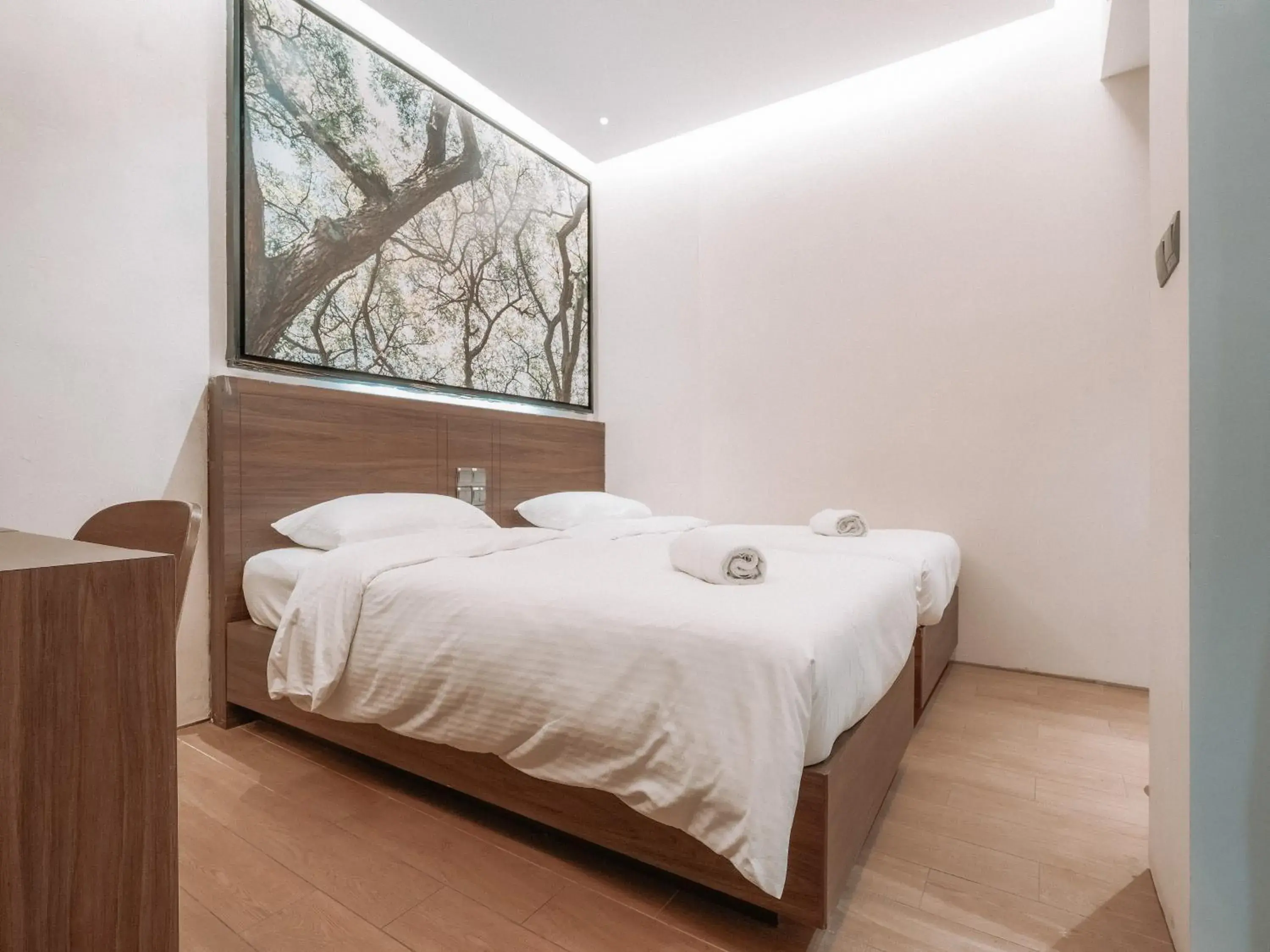 Bed in A Hotel Bugis Bed in A Hotel Bugis