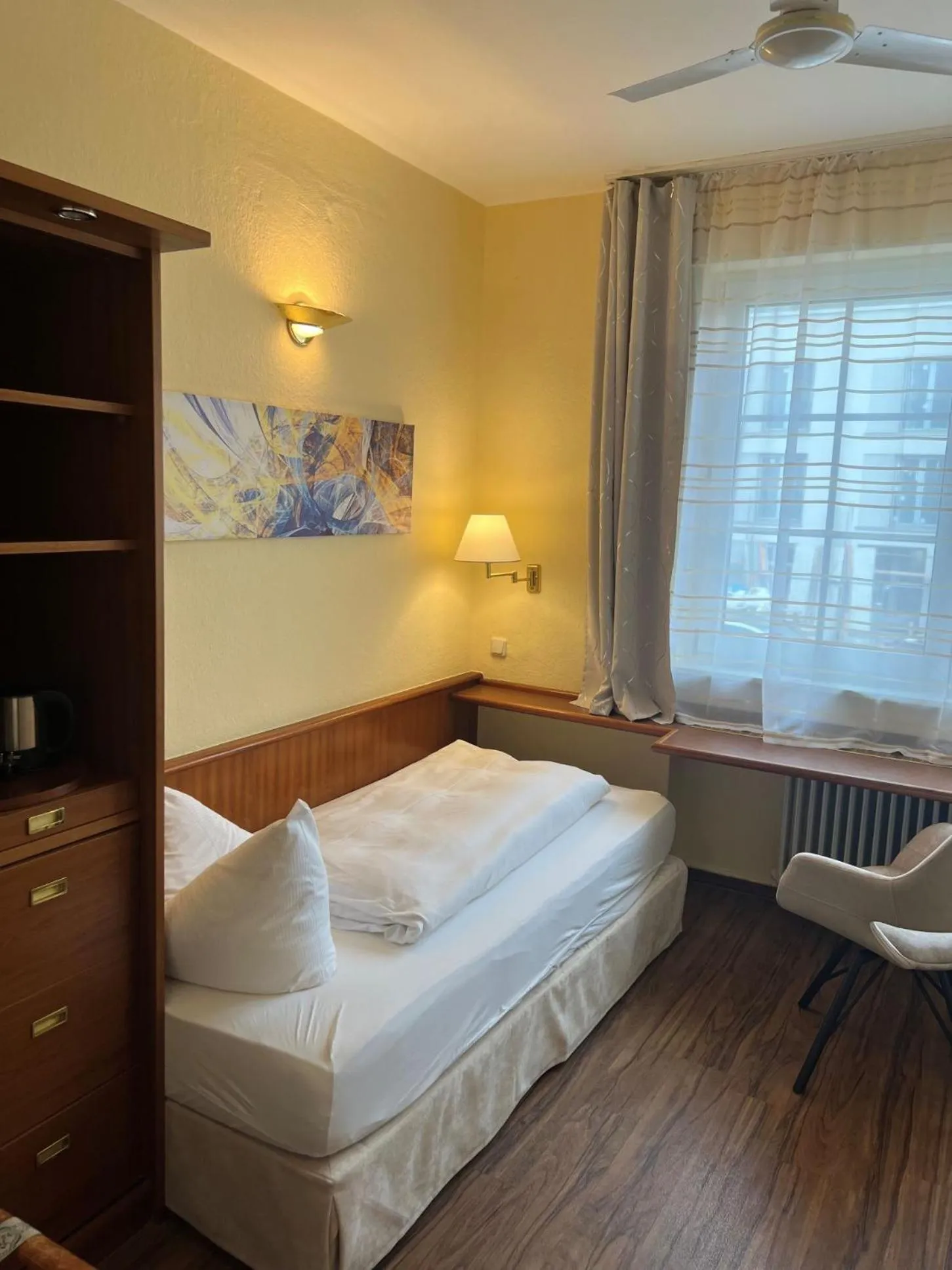 Bed in Thermen Hotel & Restaurant Bad Soden