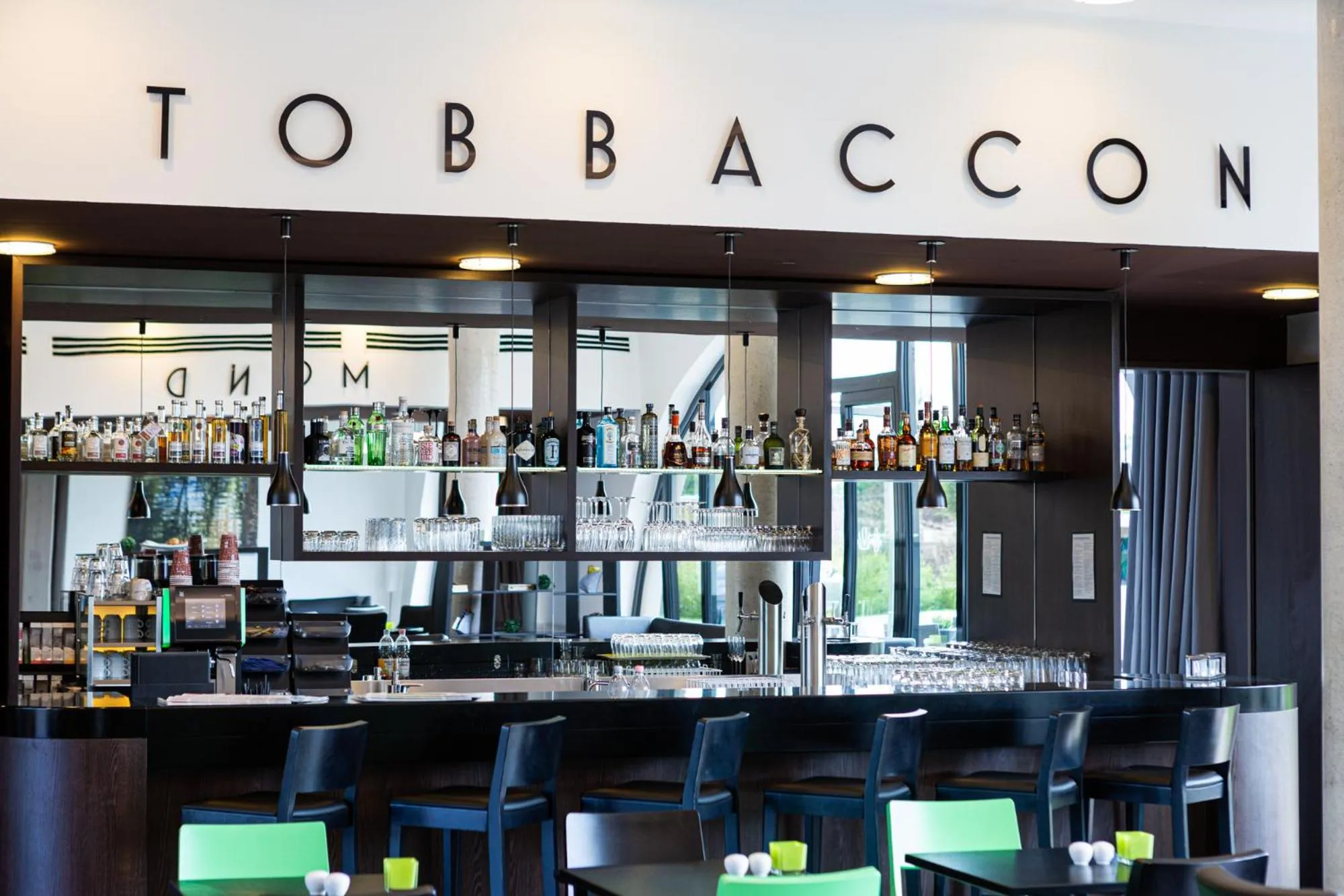Lounge or bar in Tobbaccon Hotel