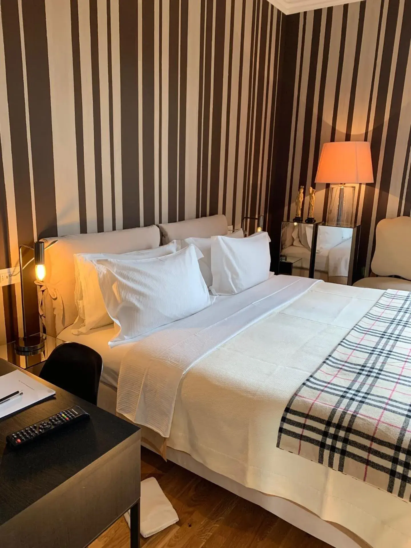 Standard Double or Twin Room in Pattini Guest House Standard Double or Twin Room in Pattini Guest House