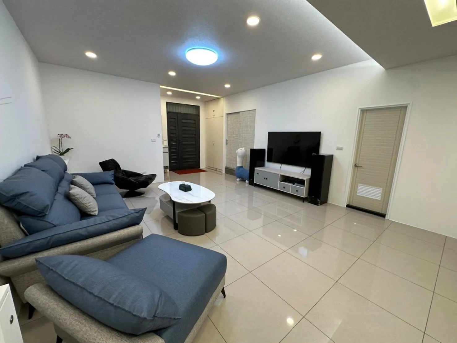 TV and multimedia in Lan Yang Resort Four Seasons