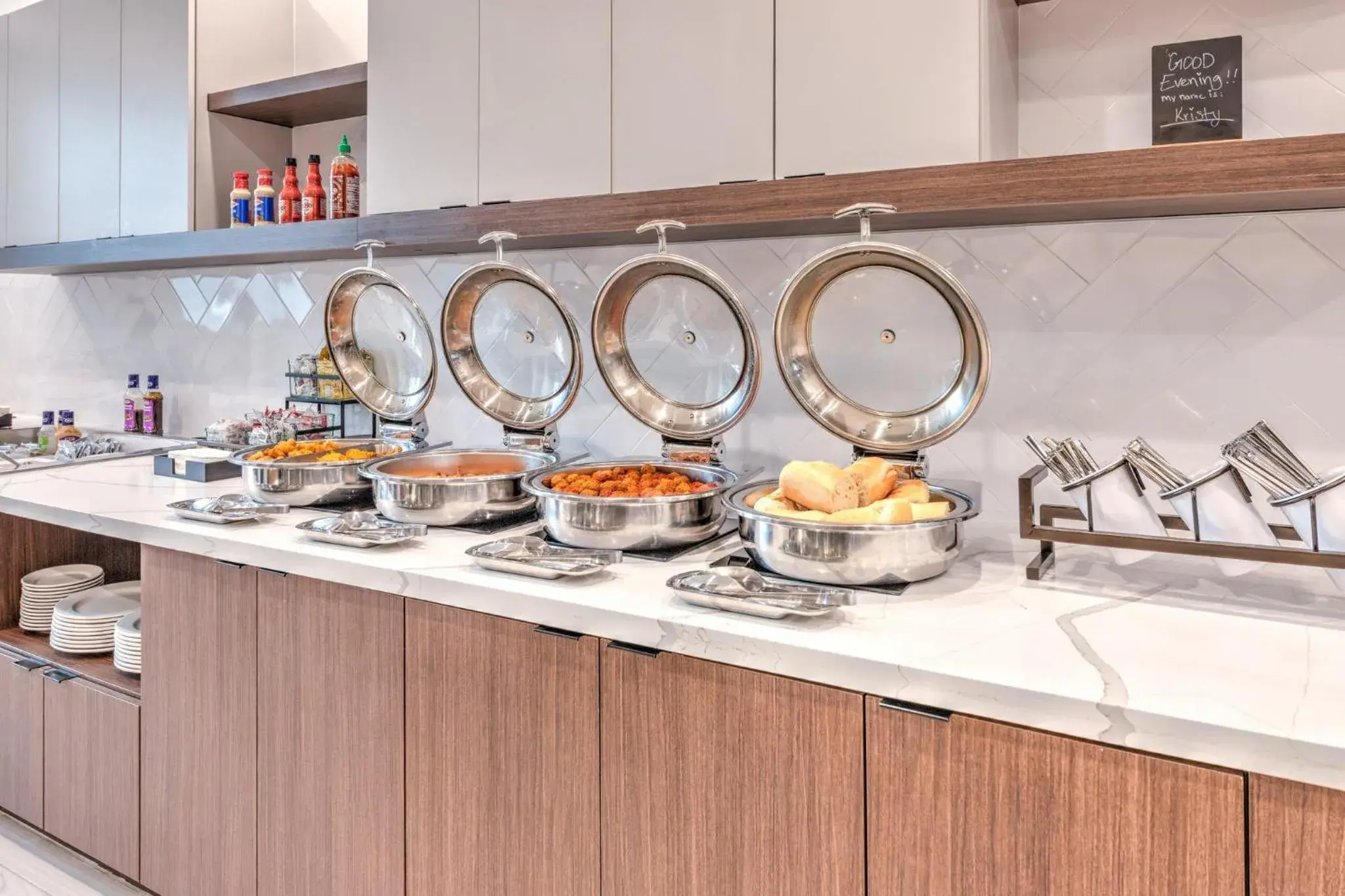 Restaurant/places to eat in Staybridge Suites Port Arthur - by IHG Restaurant/places to eat in Staybridge Suites Port Arthur - by IHG