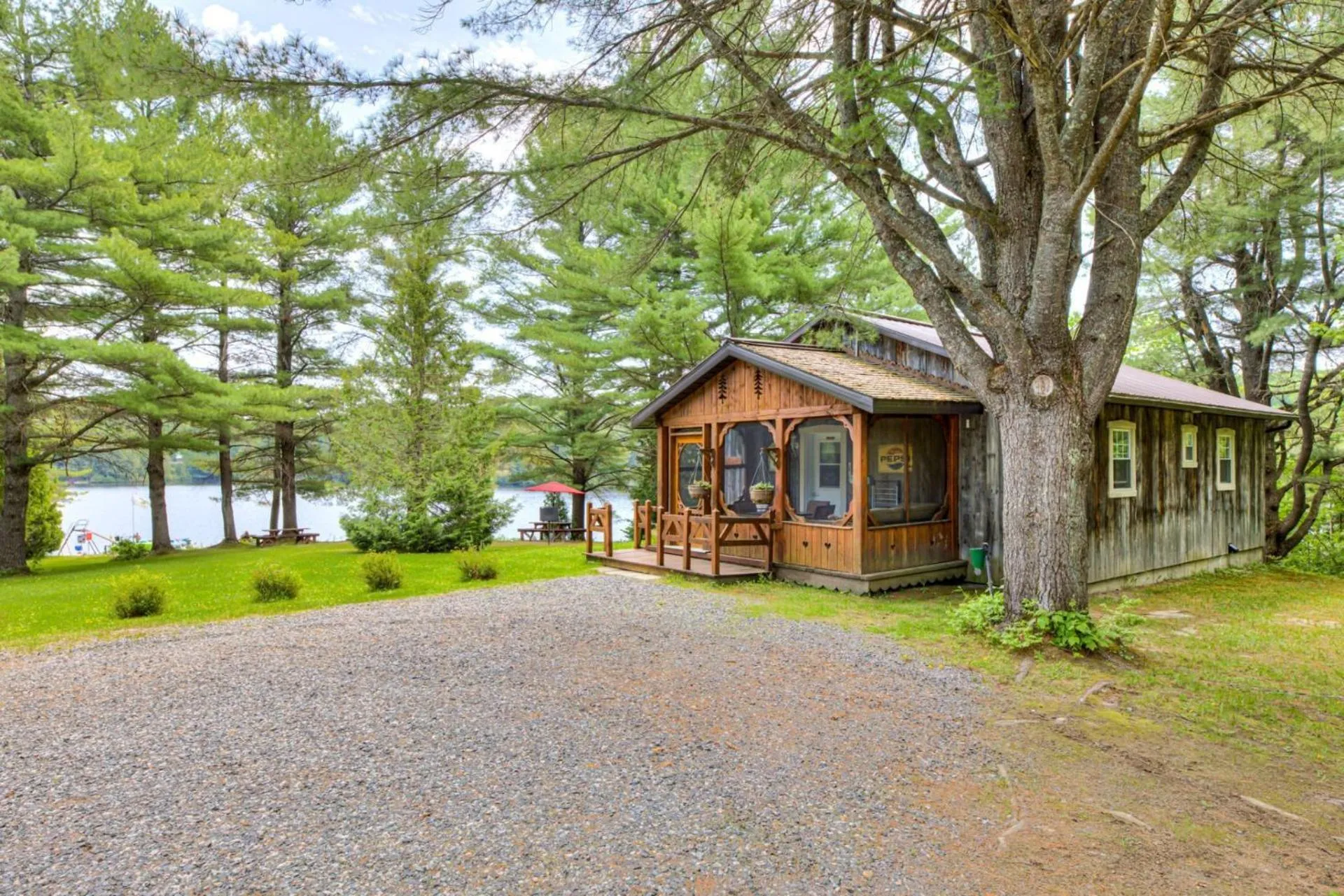 Property building in Domaine Chalets des pins