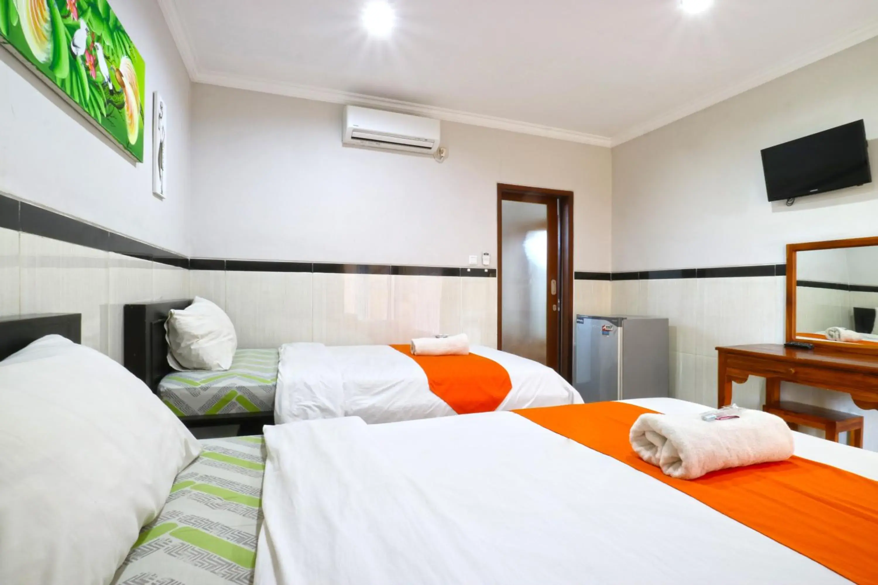 Deluxe Twin Room in Rena Segara House Kuta Deluxe Twin Room in Rena Segara House Kuta