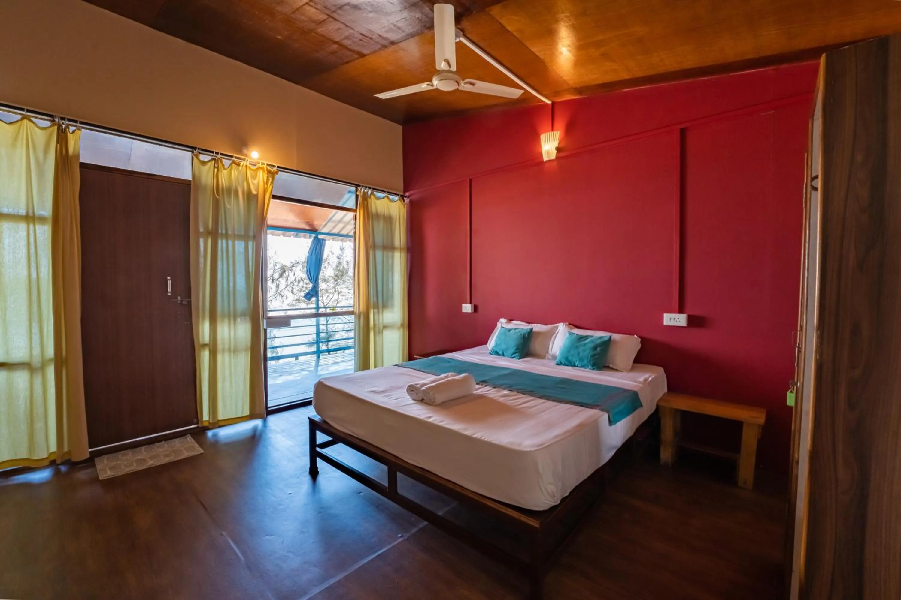 Bed in Peace Garden Beach Resort