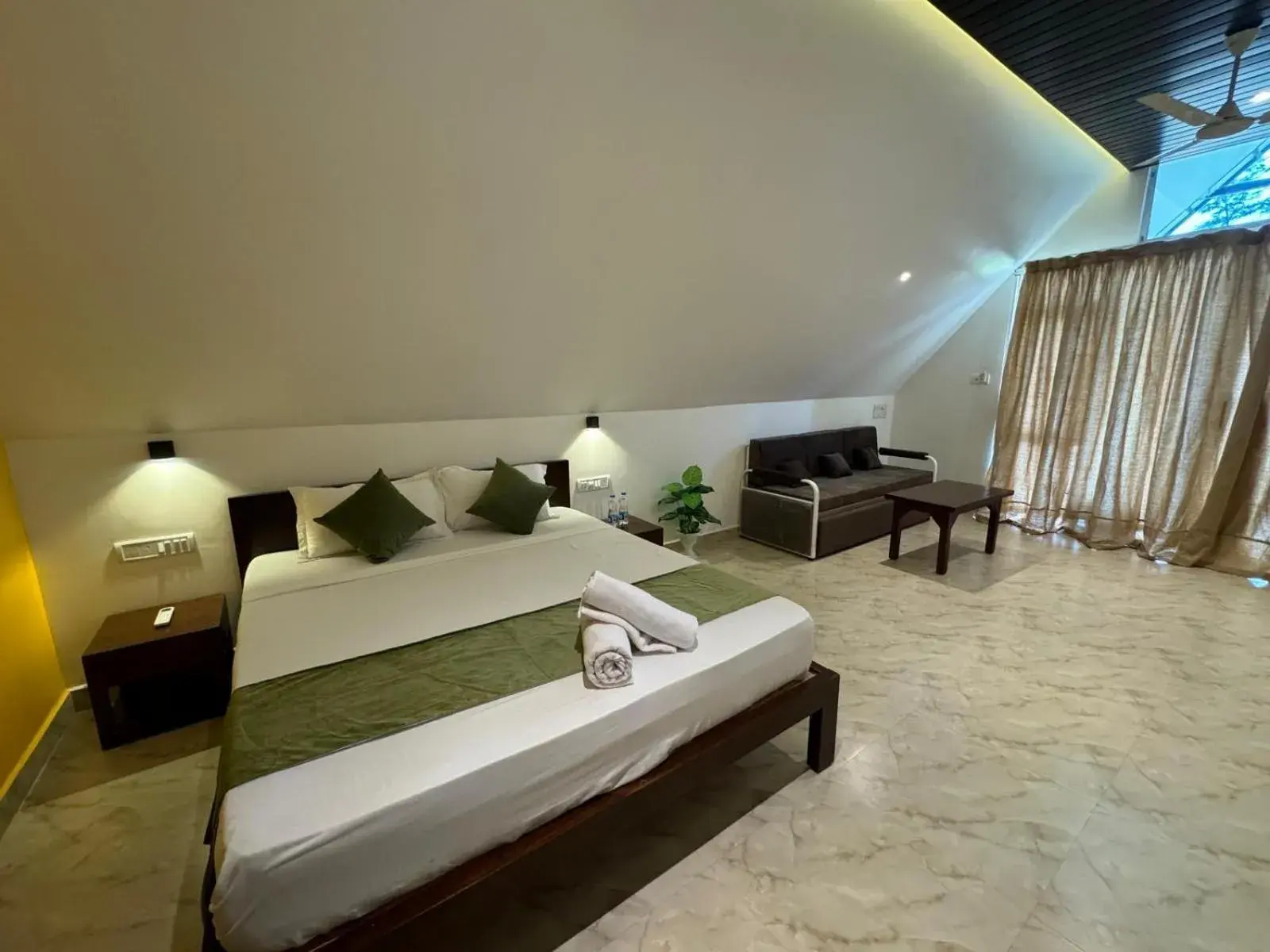 Bed in Peace Garden Beach Resort Bed in Peace Garden Beach Resort