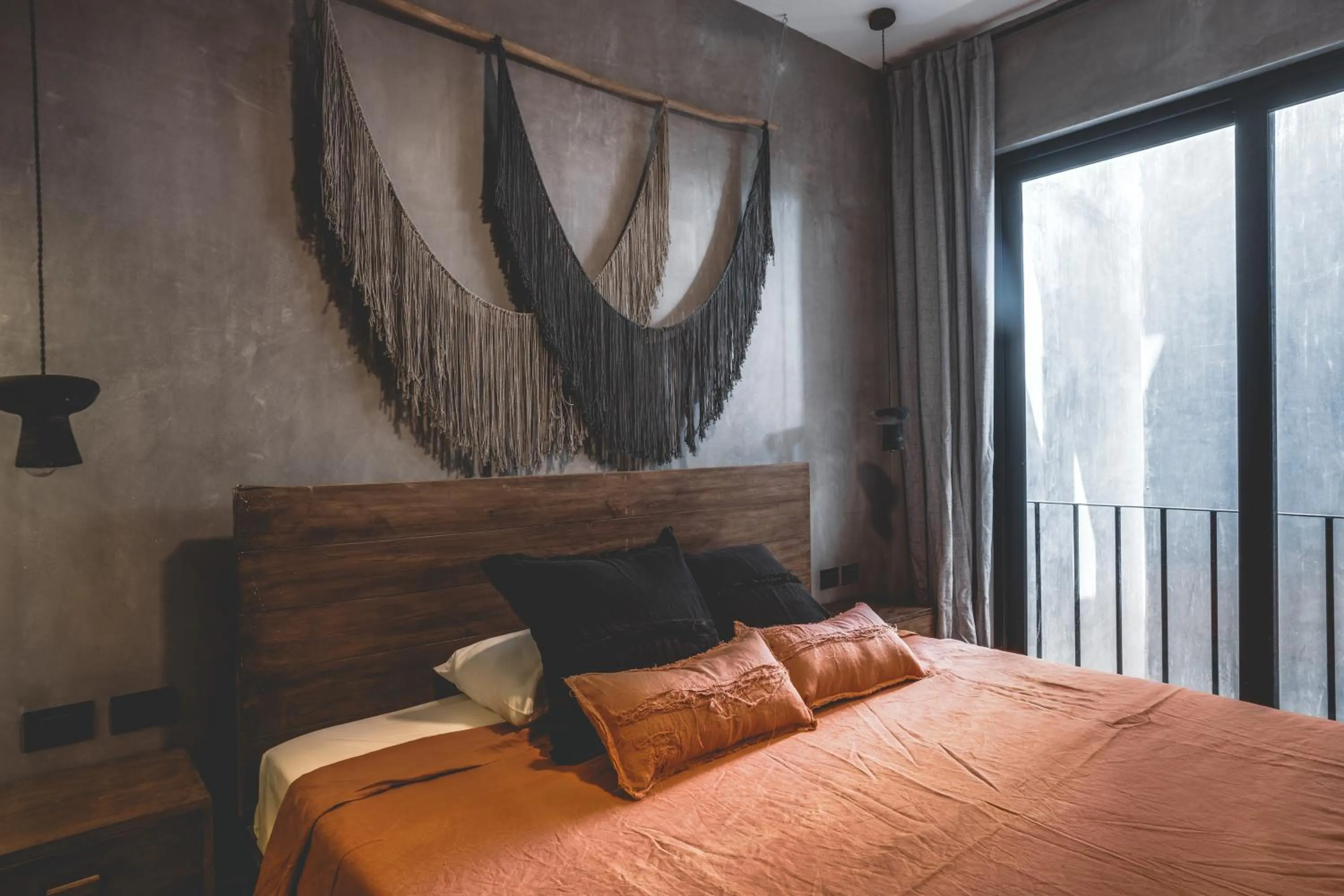 Bedroom, Bed in Urbano by Sundara