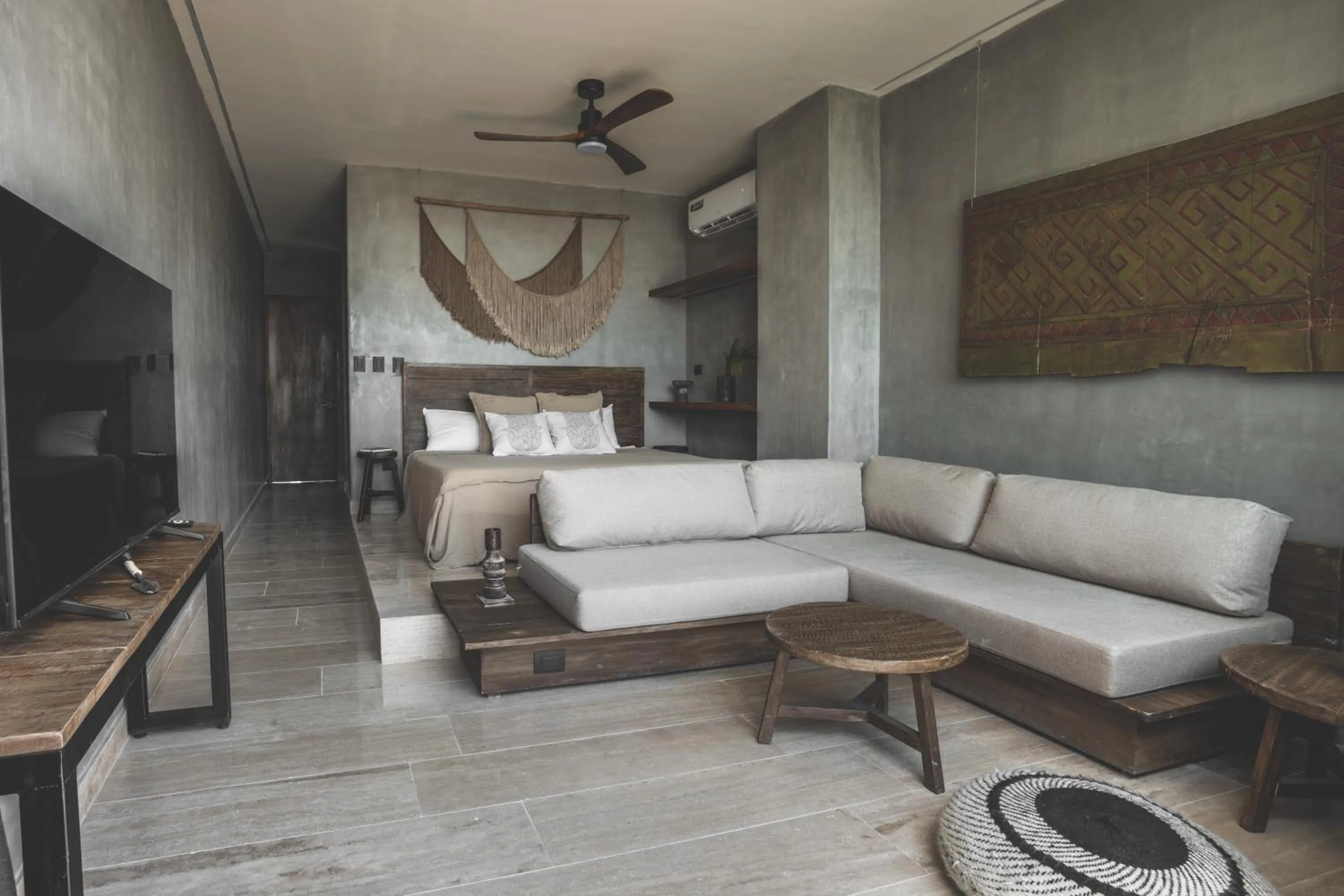 Bed in Urbano by Sundara