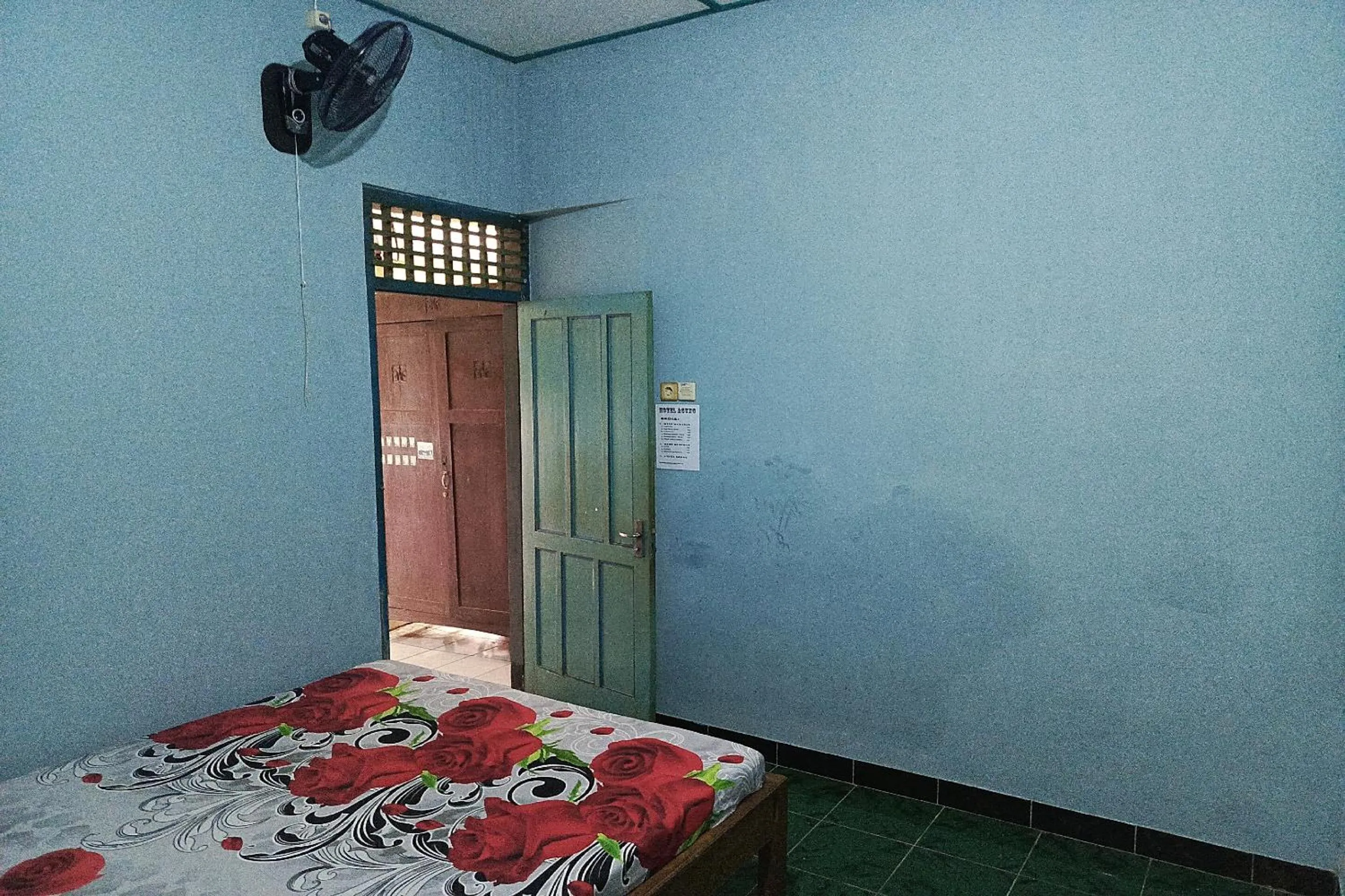 Bedroom, Bed in Hotel O Dian Asih Rooms