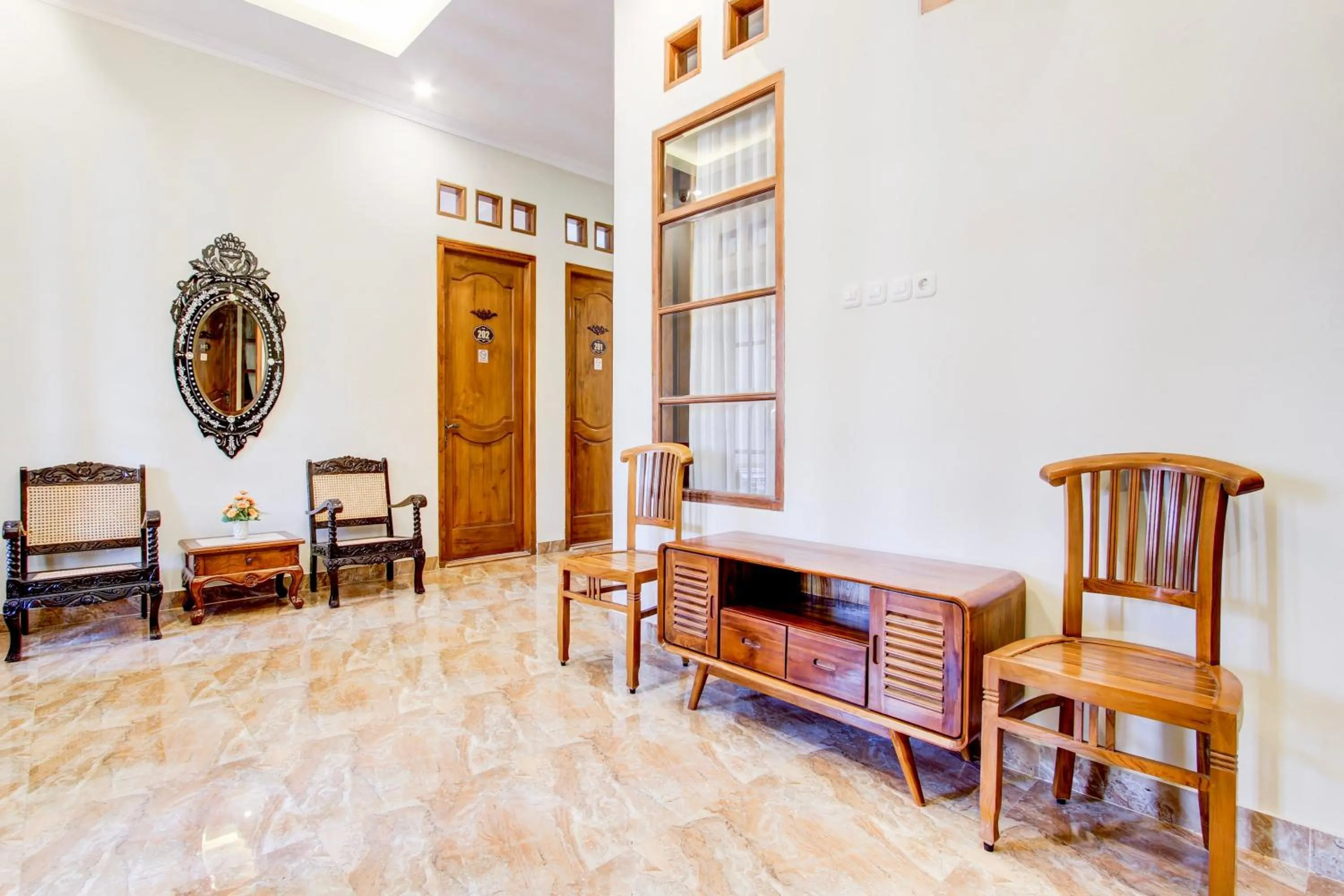 Lobby or reception in Collection O 94154 Puri Gusti Ayu