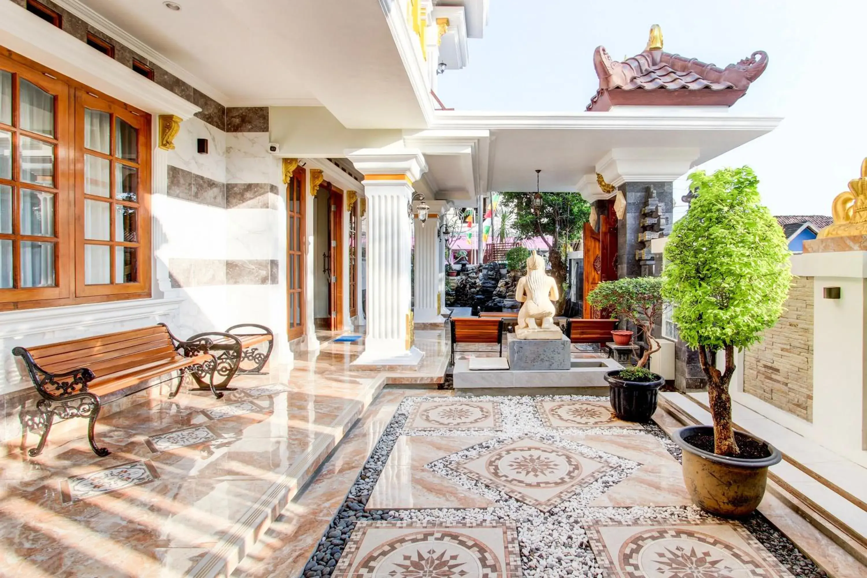 Lobby or reception in Collection O 94154 Puri Gusti Ayu Lobby or reception in Collection O 94154 Puri Gusti Ayu