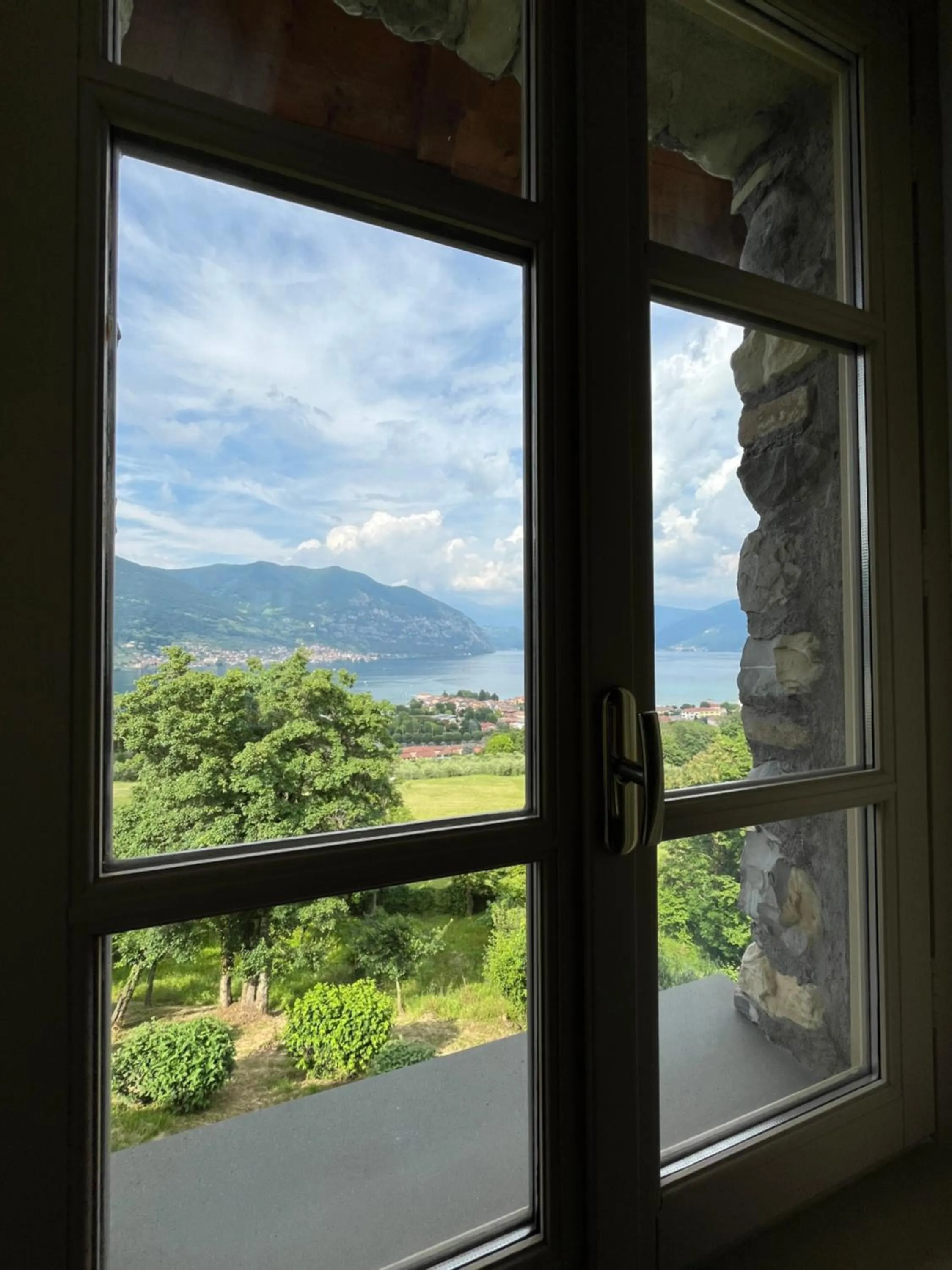 Bedroom in Romantik Hotel Relais Mirabella Iseo