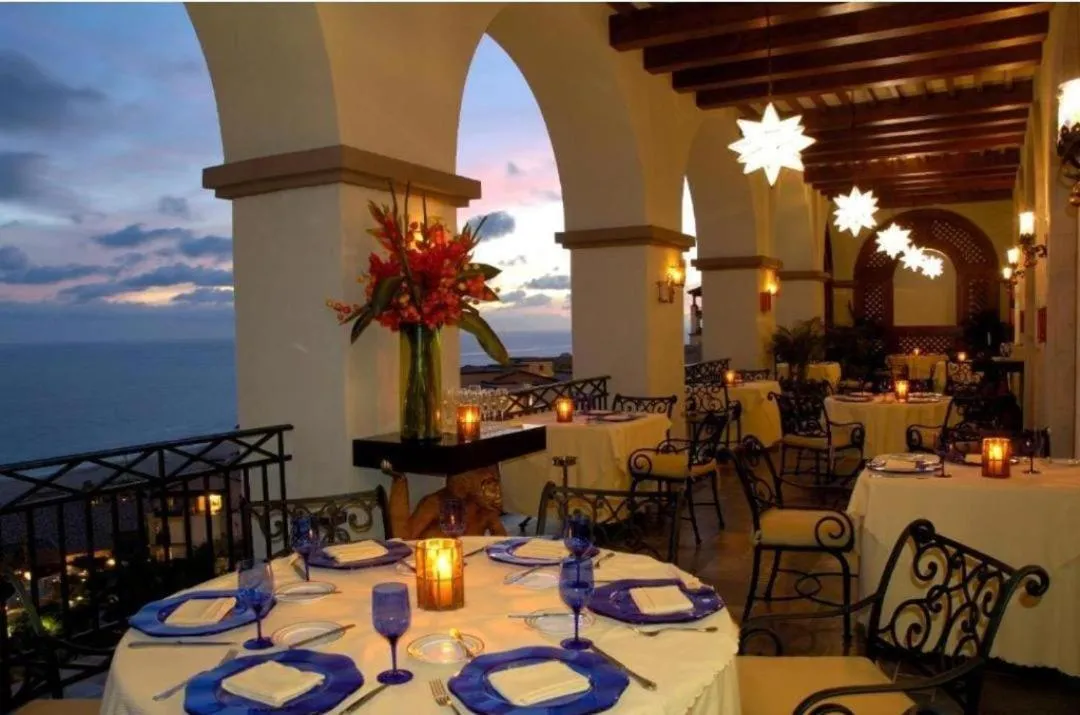 Pueblo bonito sunset beach