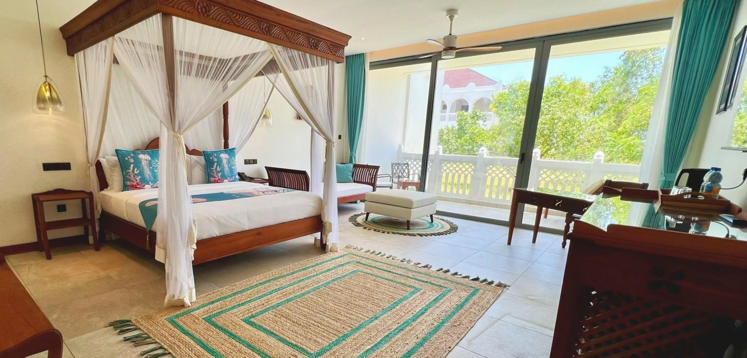 Garden, Bed in Shukran Palace