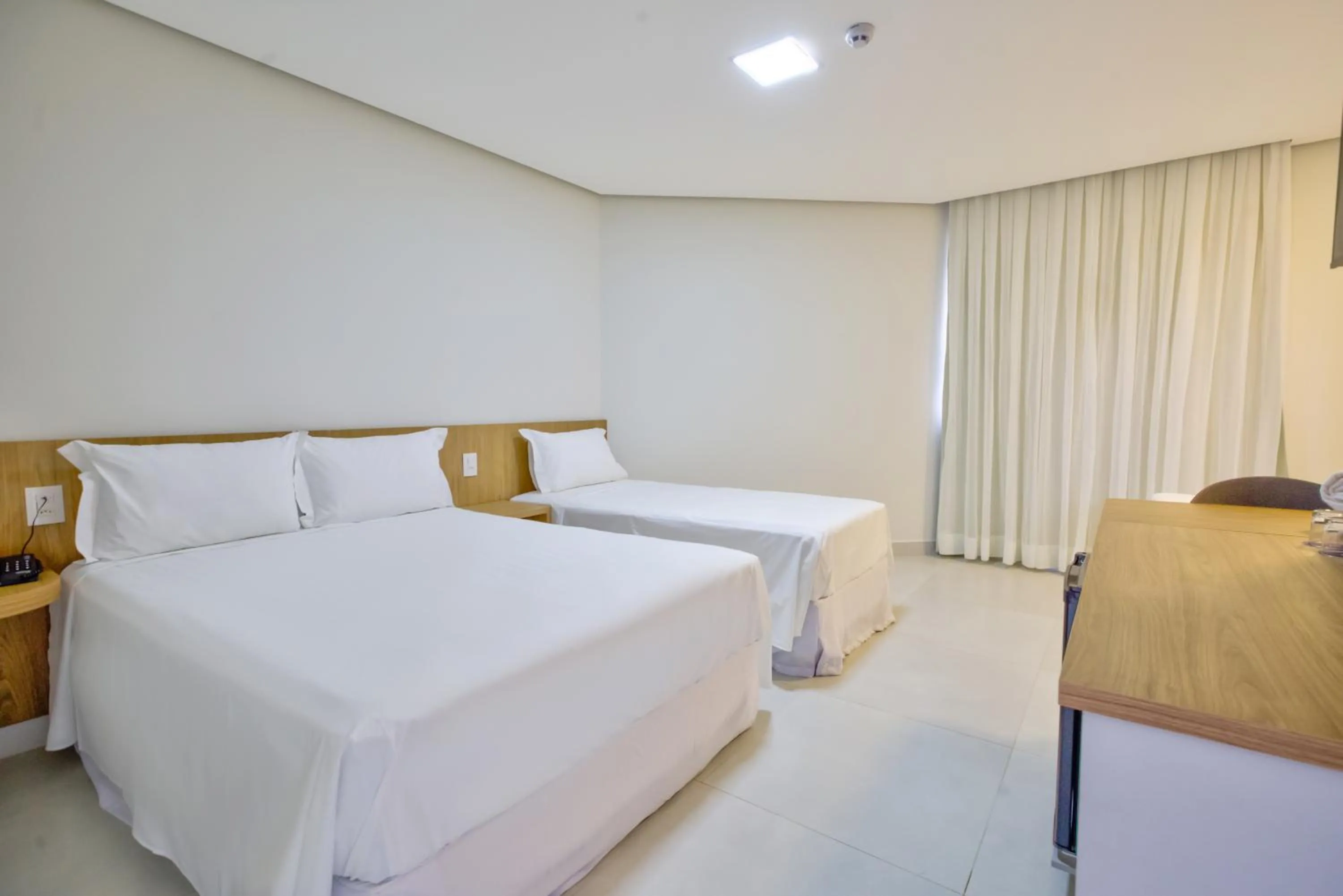 Photo of the whole room, Bed in Comfort Hotel Serra da Canastra