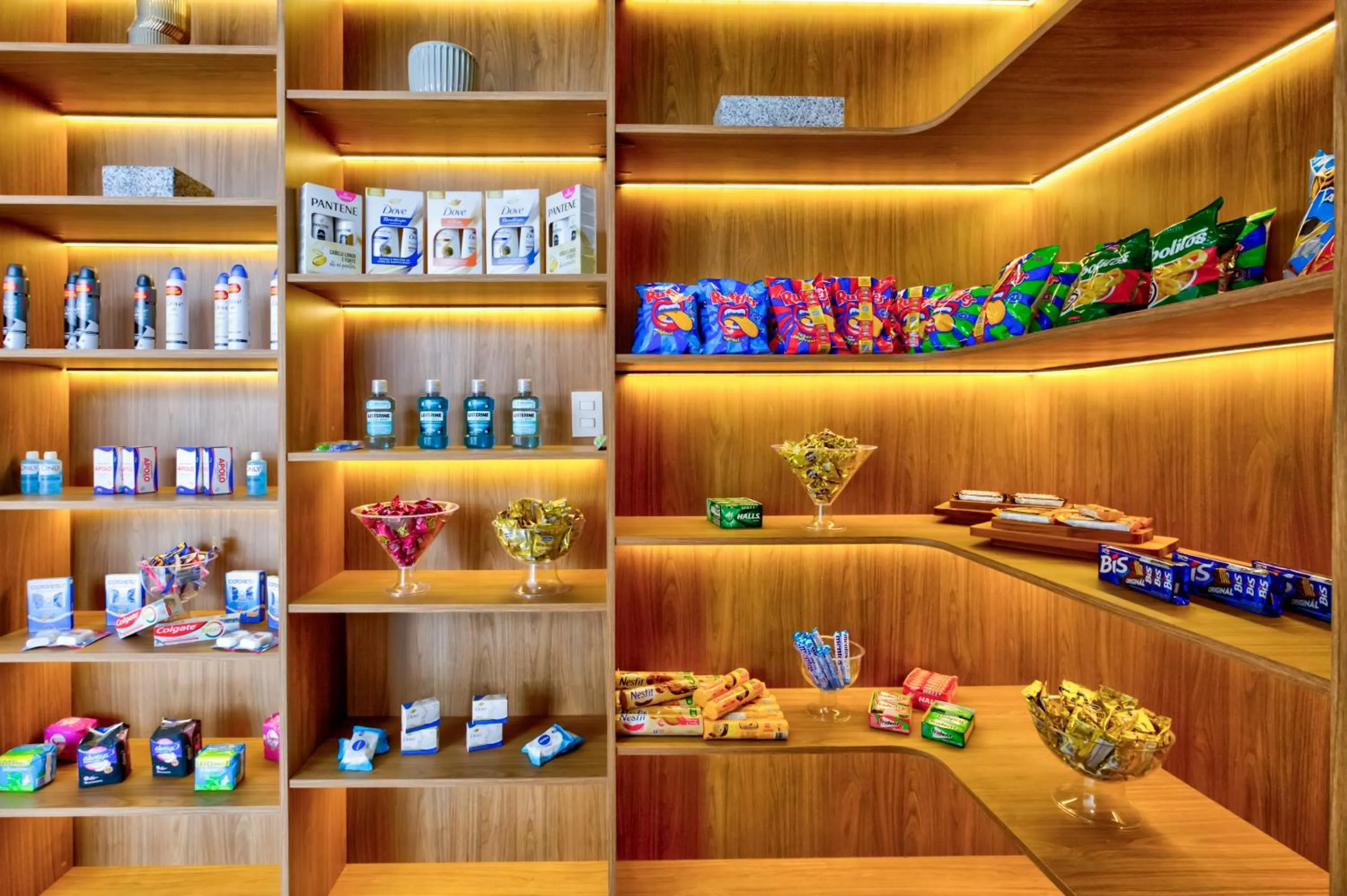 On-site shops in Comfort Hotel Serra da Canastra