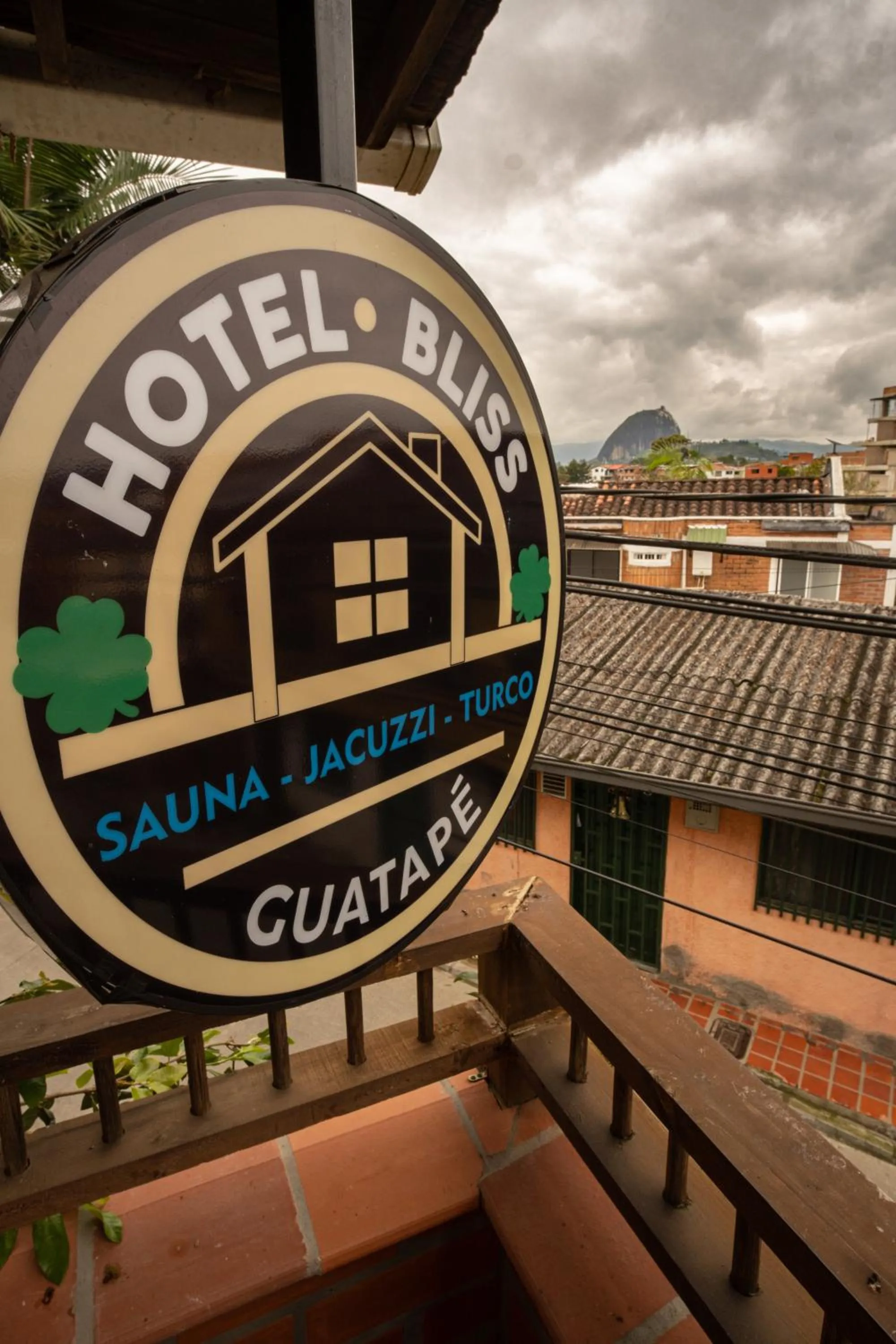 Day in Hotel Spa Bliss Guatape