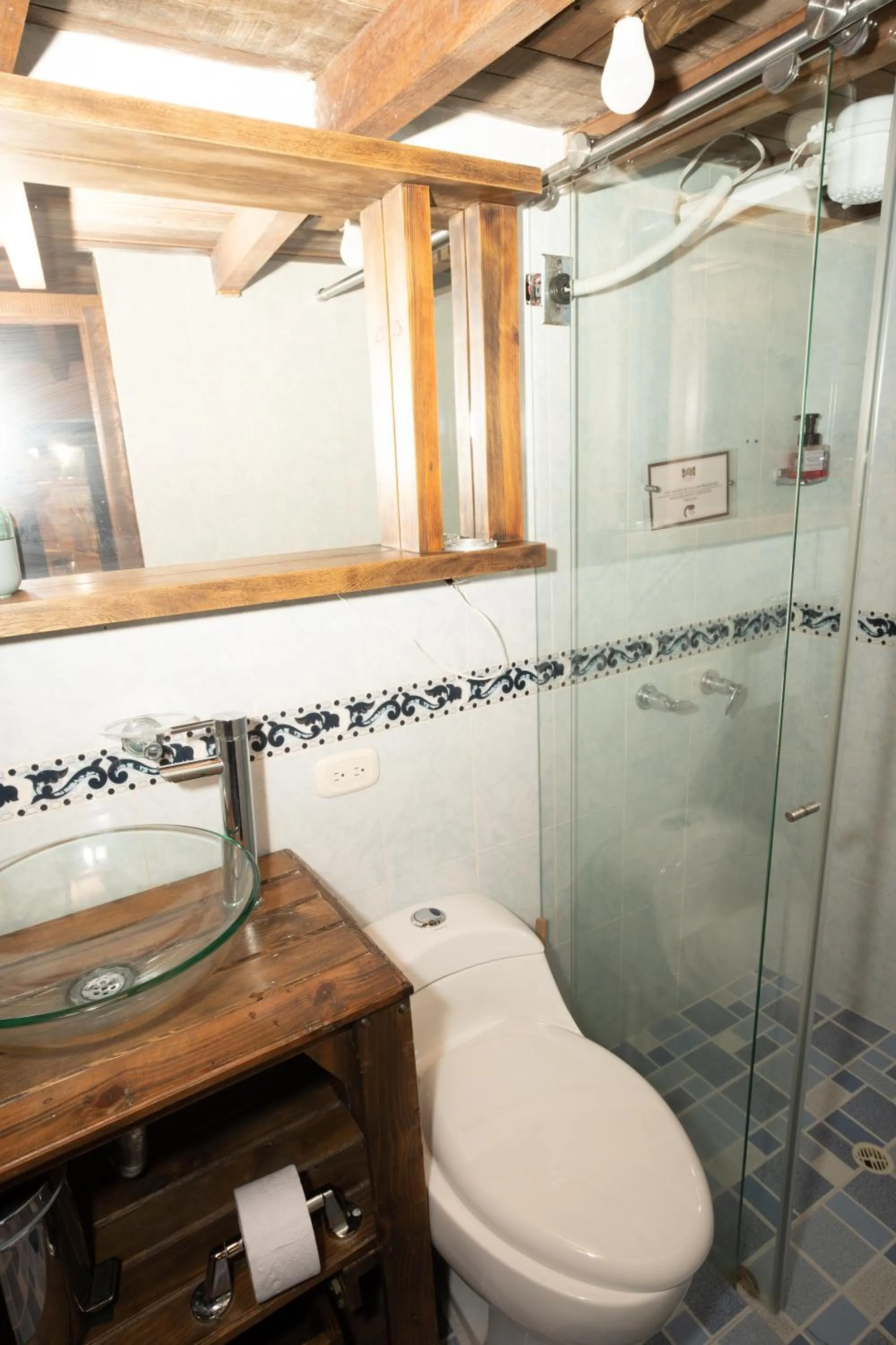 Shower in Hotel Spa Bliss Guatape