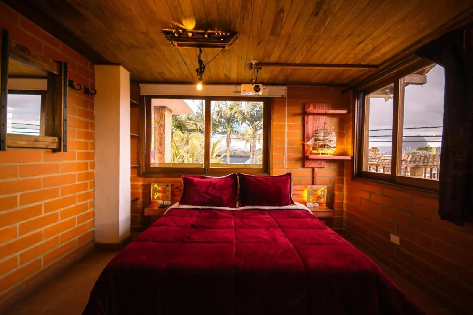 Superior Queen Room in Hotel Spa Bliss Guatape Superior Queen Room in Hotel Spa Bliss Guatape