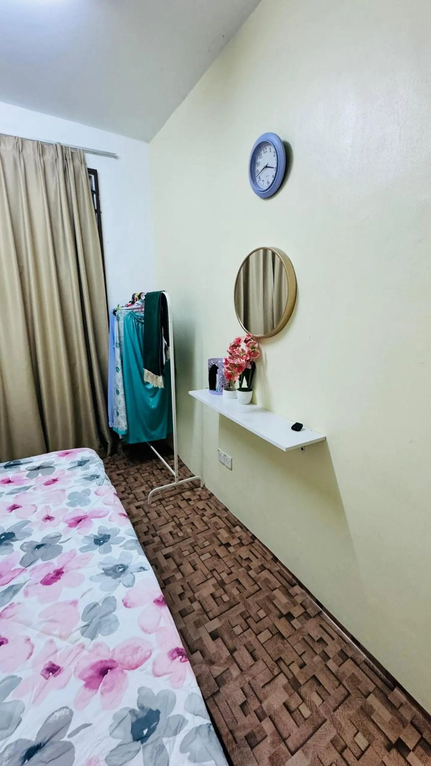 Bedroom, Bed in Idris Homestay