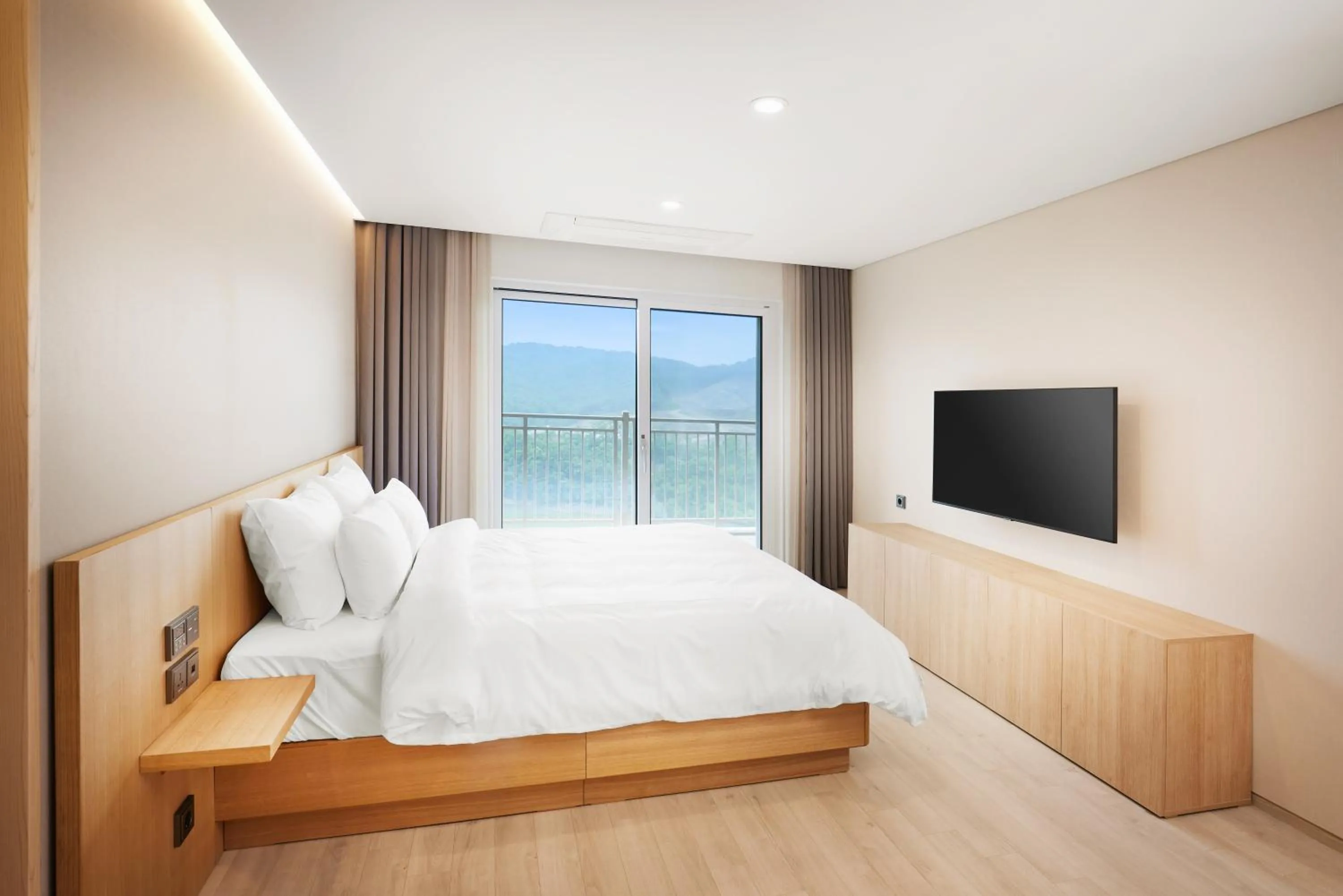 Bed in Belle Fore Resort