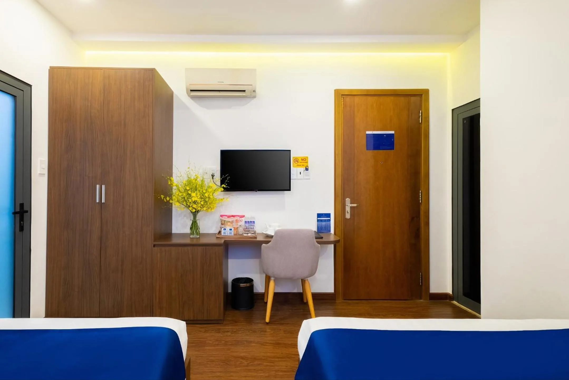 Bedroom, Bed in Sandals Hotel