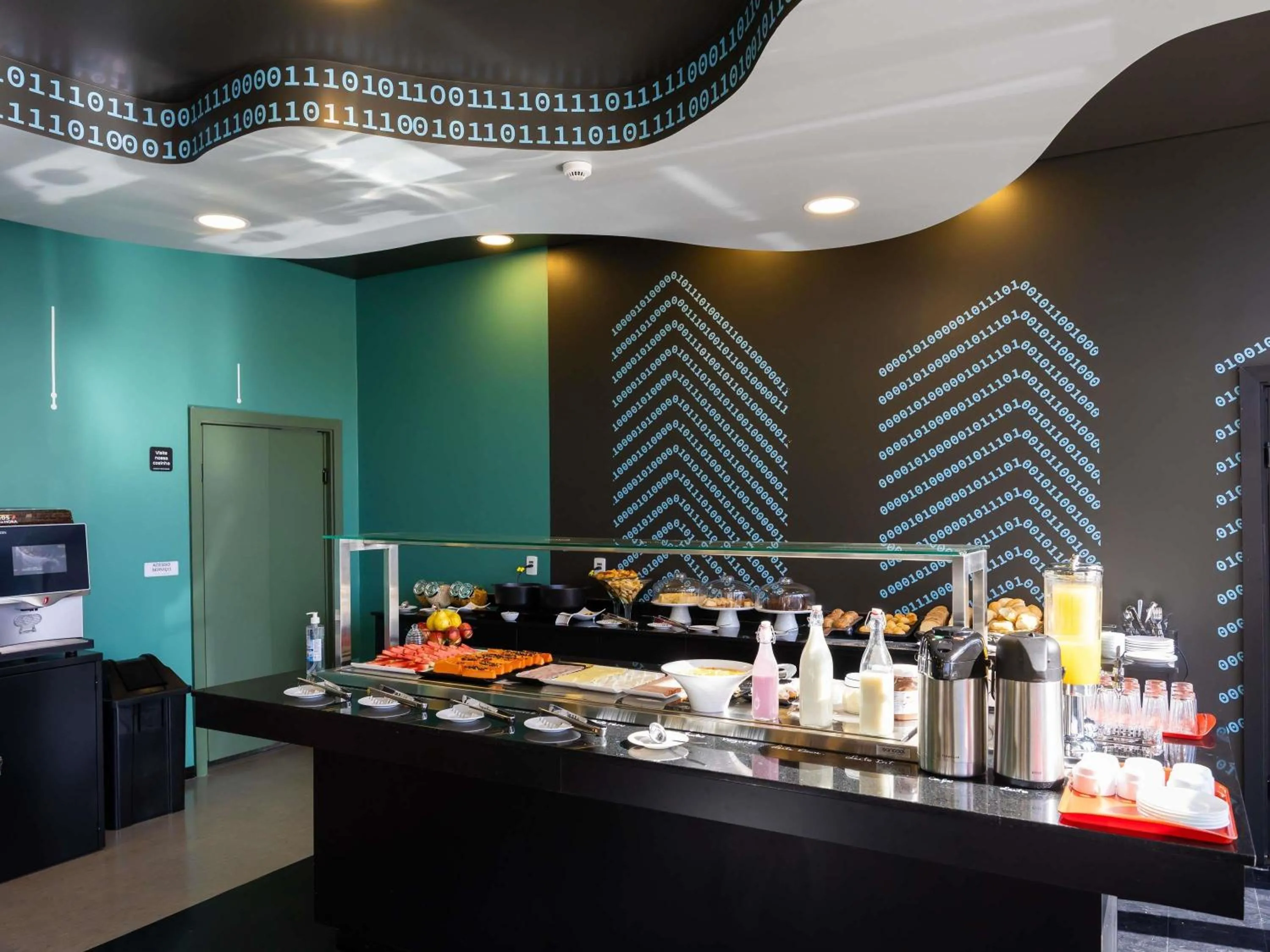 Restaurant/places to eat in Ibis Styles Barretos