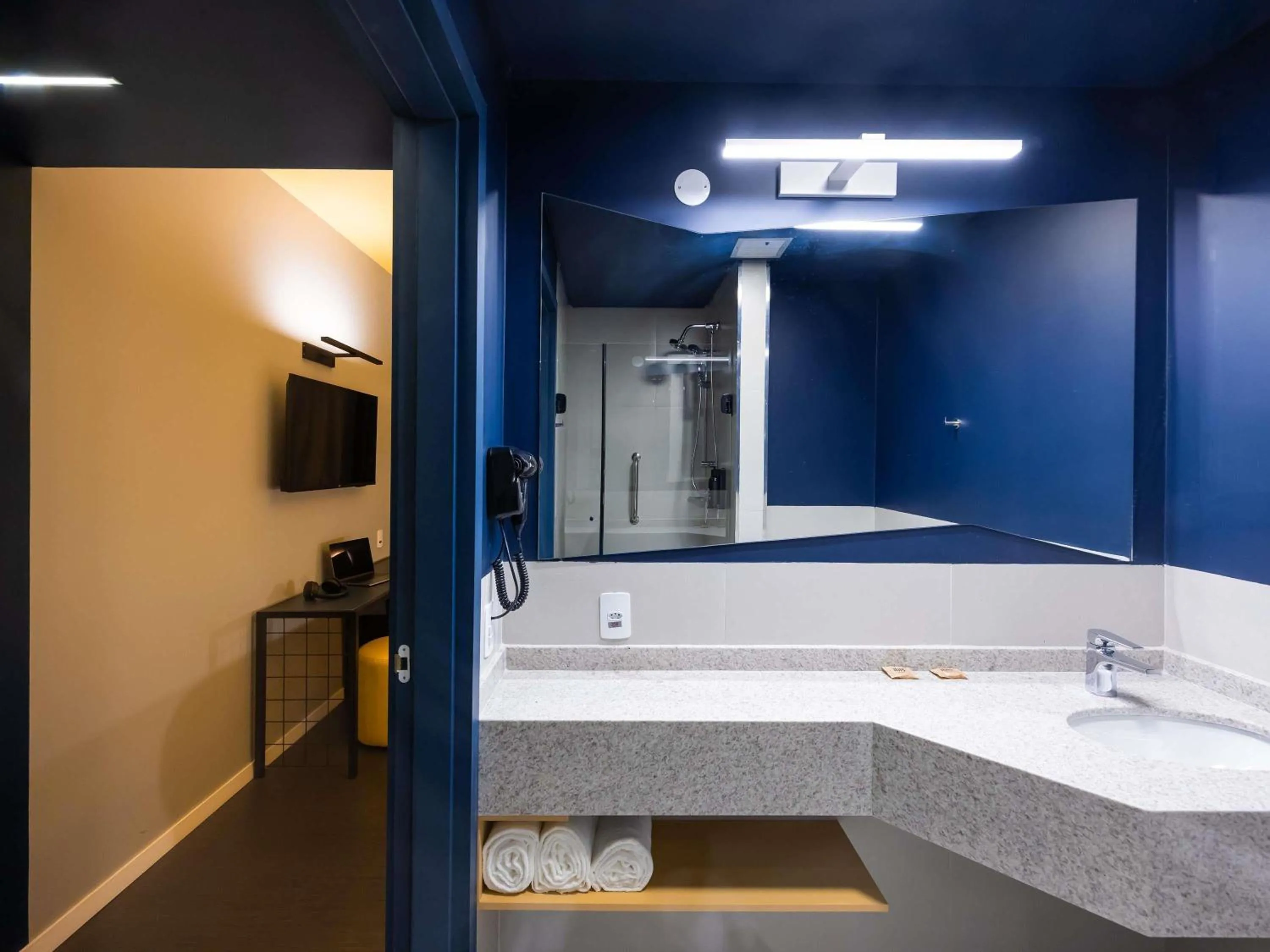 Bedroom in Ibis Styles Barretos