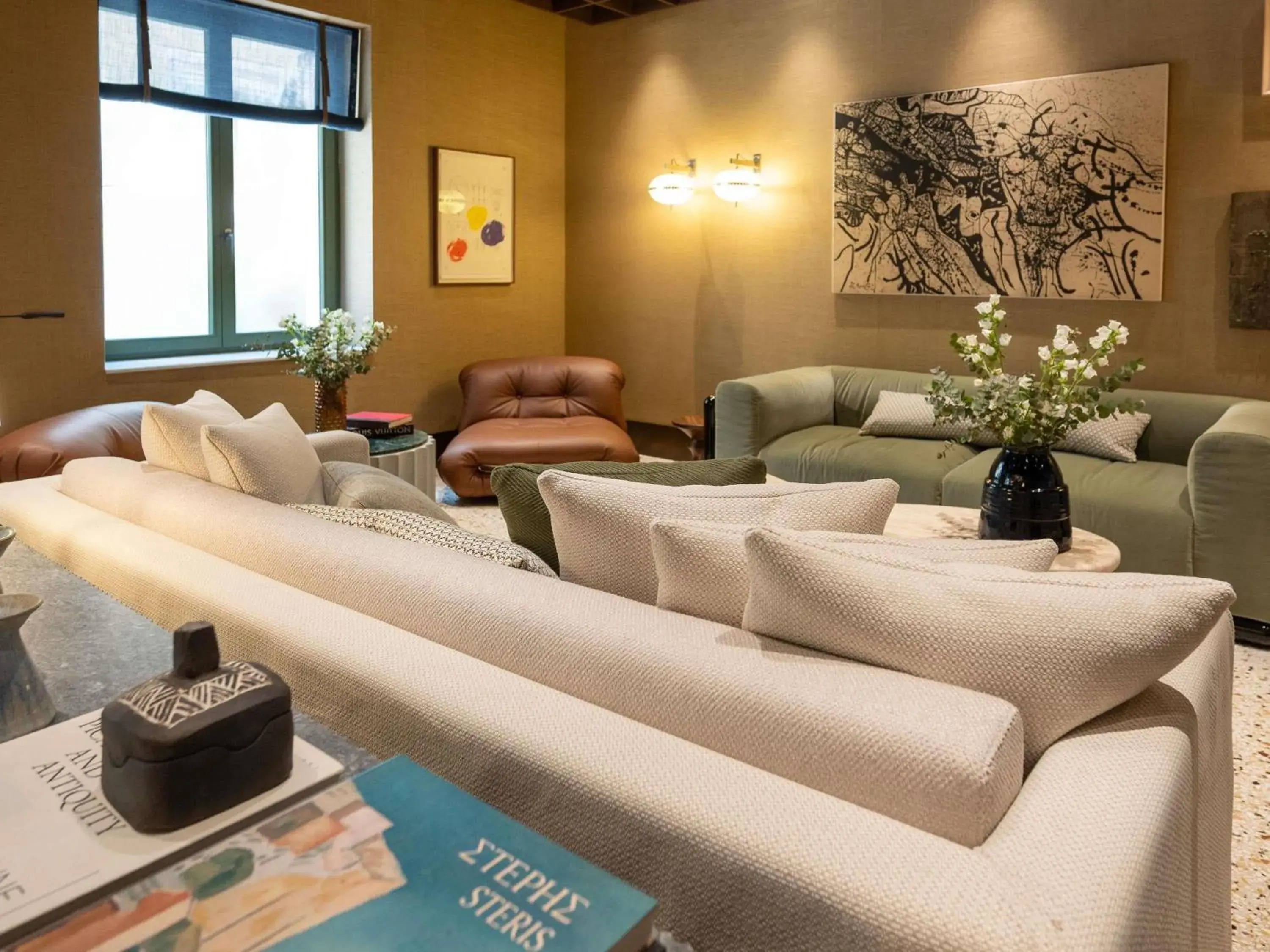 Restaurant/places to eat in Athens Capital Suites-MGallery Collection Restaurant/places to eat in Athens Capital Suites-MGallery Collection