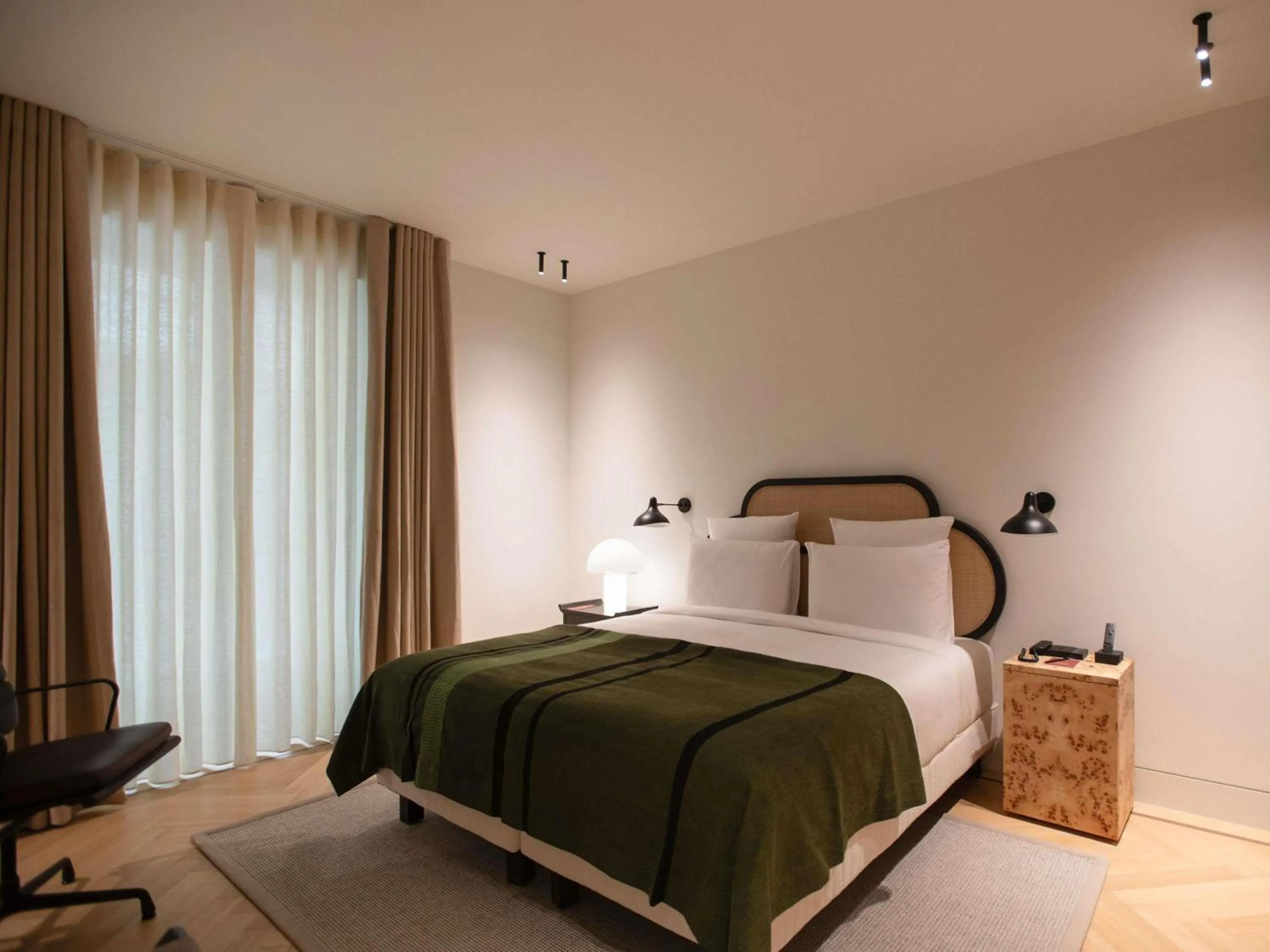 Bedroom, Bed in Athens Capital Suites-MGallery Collection