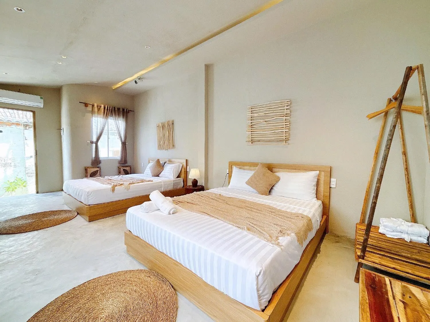 Bed in Emerald Beach Homestay