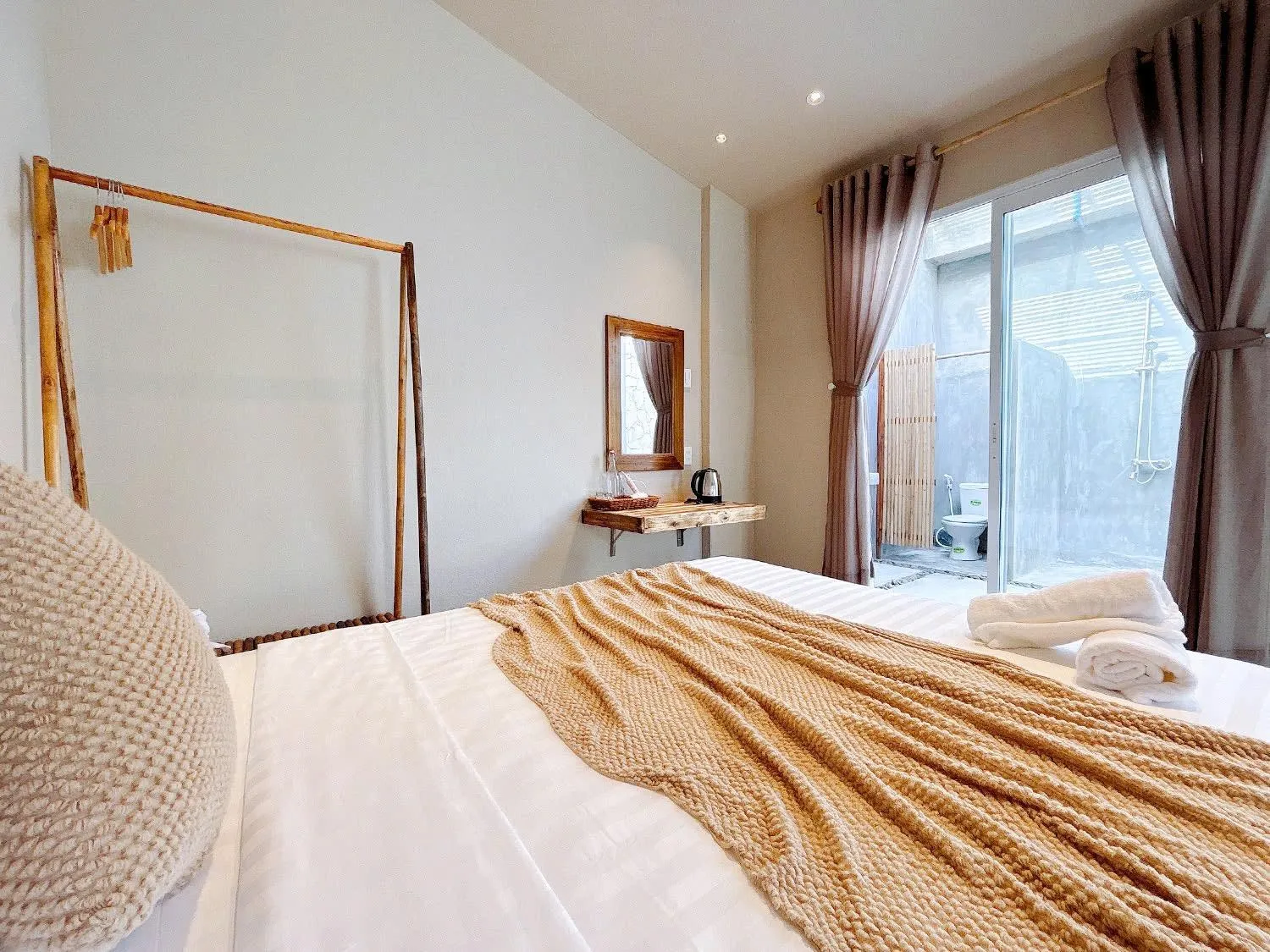 Bed in Emerald Beach Homestay