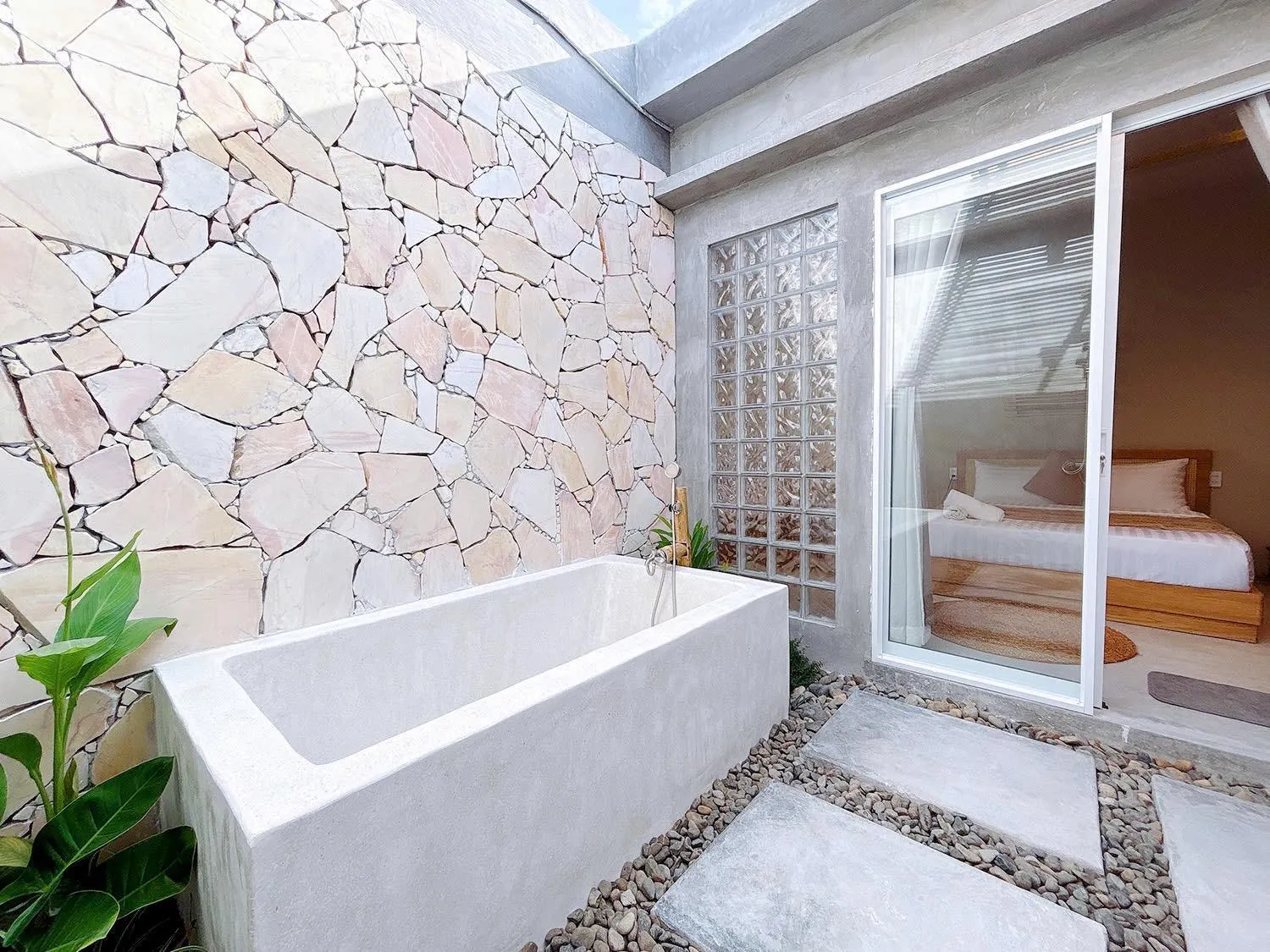 Emerald Beach Homestay