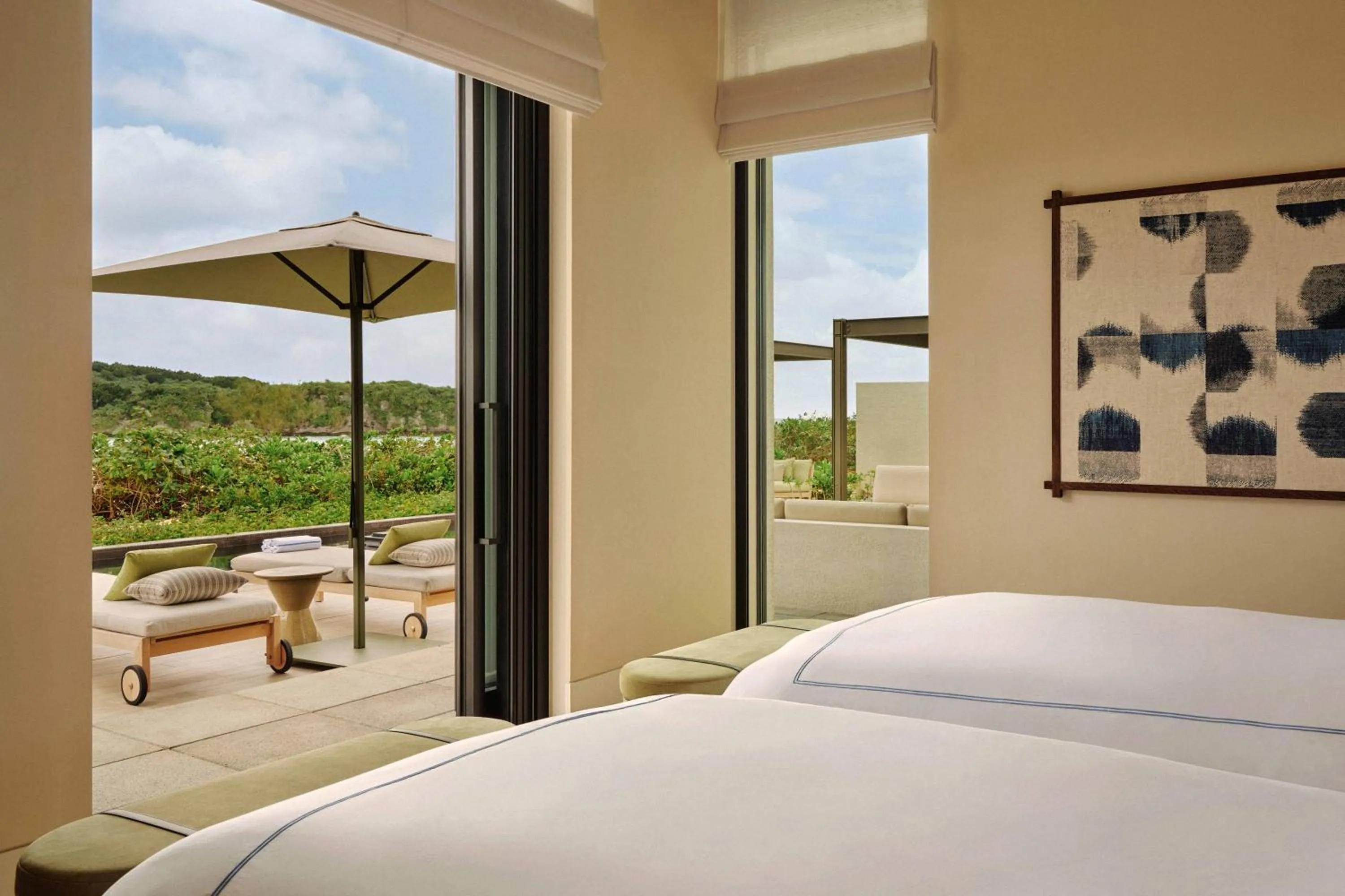 Bed in Rosewood Miyakojima