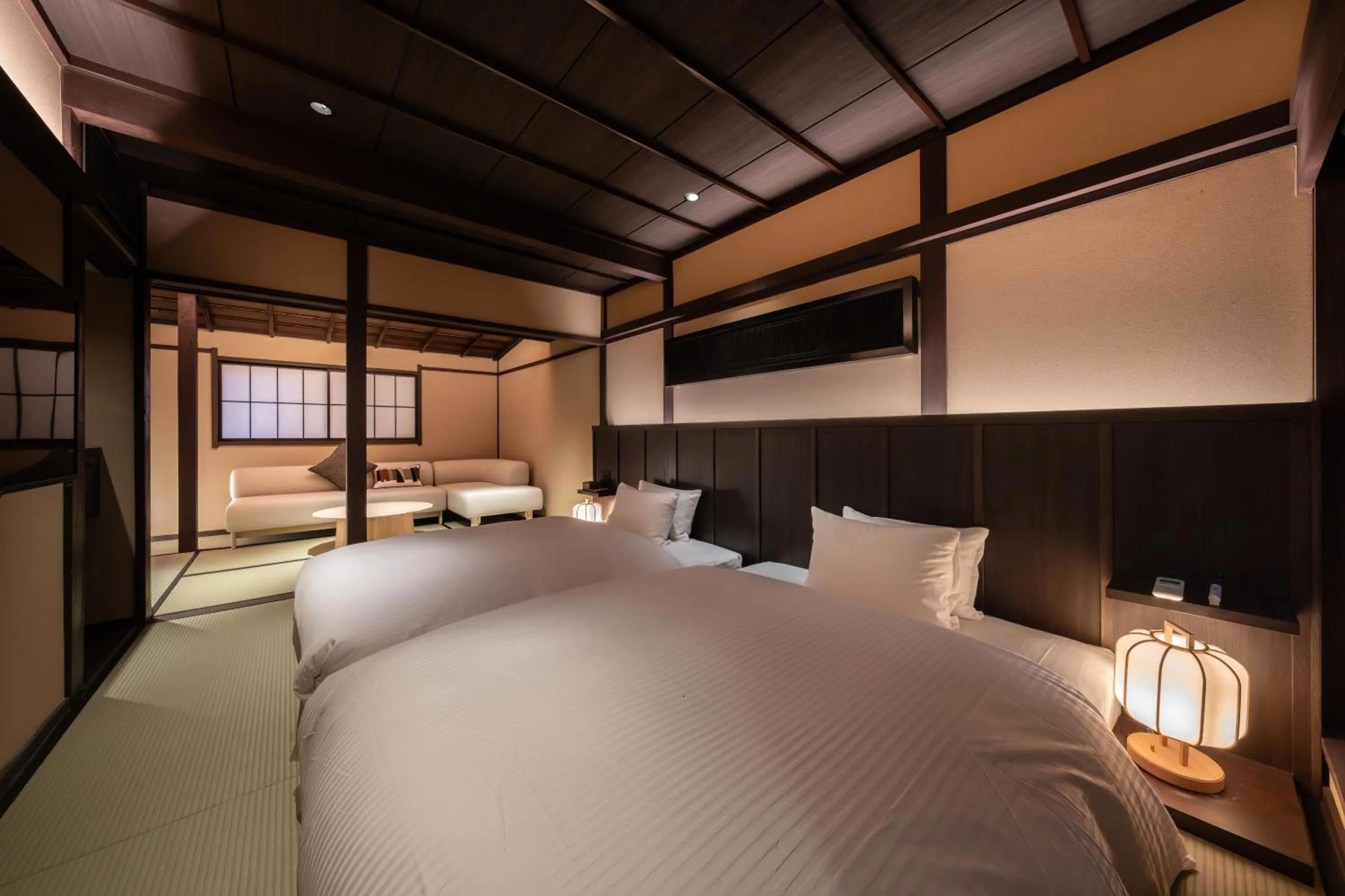 Bed in Nazuna Kyoto Higashi Honganji