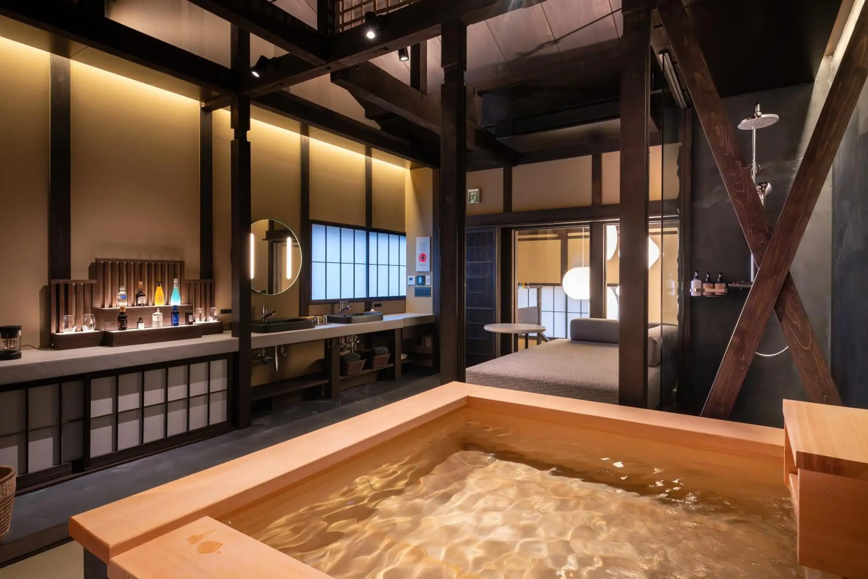 Bed in Nazuna Kyoto Higashi Honganji Bed in Nazuna Kyoto Higashi Honganji